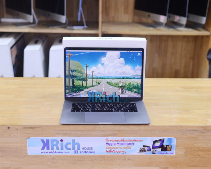 MacBook Pro Retina 15-inch 2018 6-Core i7 2.2GHz Ram 16GB SSD 256GB Radeon Pro 555X ( Space Grey ) Box