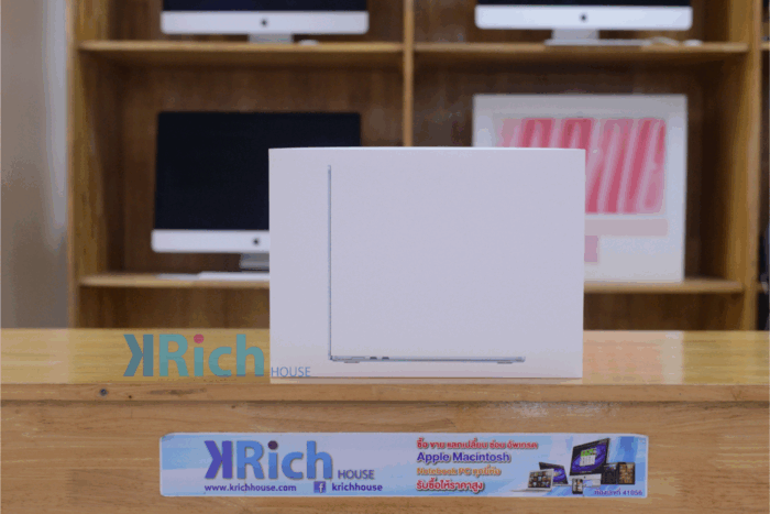Brand NEW MacBook Air Liquid Retina 15-inch 2025 Apple M4 10-Core GPU 10-Core RAM 16GB SSD 256GB ( Sky Blue ) Full Box / Apple Warranty 1 YEAR