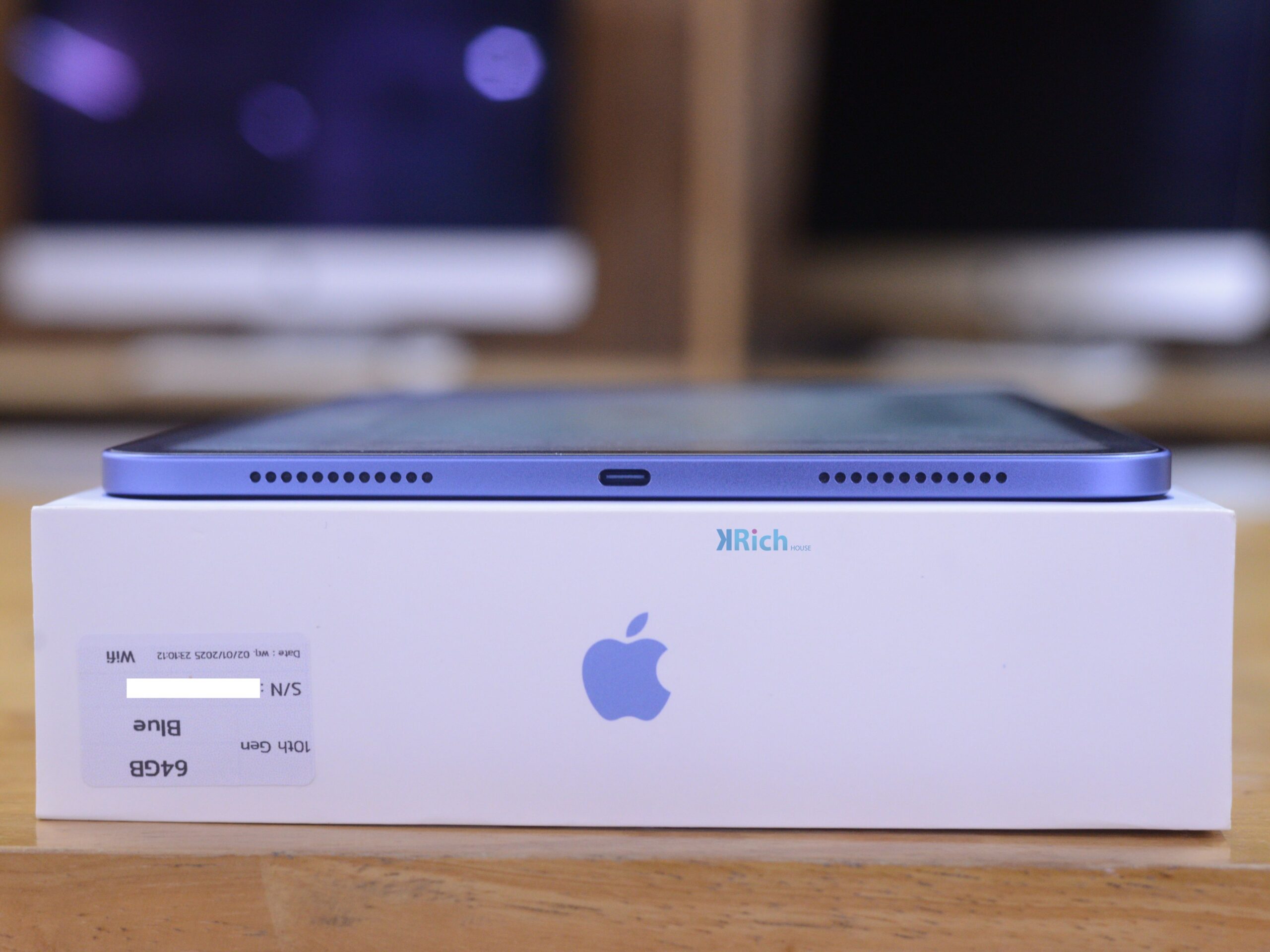 iPad Gen10 64GB Wi-Fi ( Blue ) Full Box - Image 3