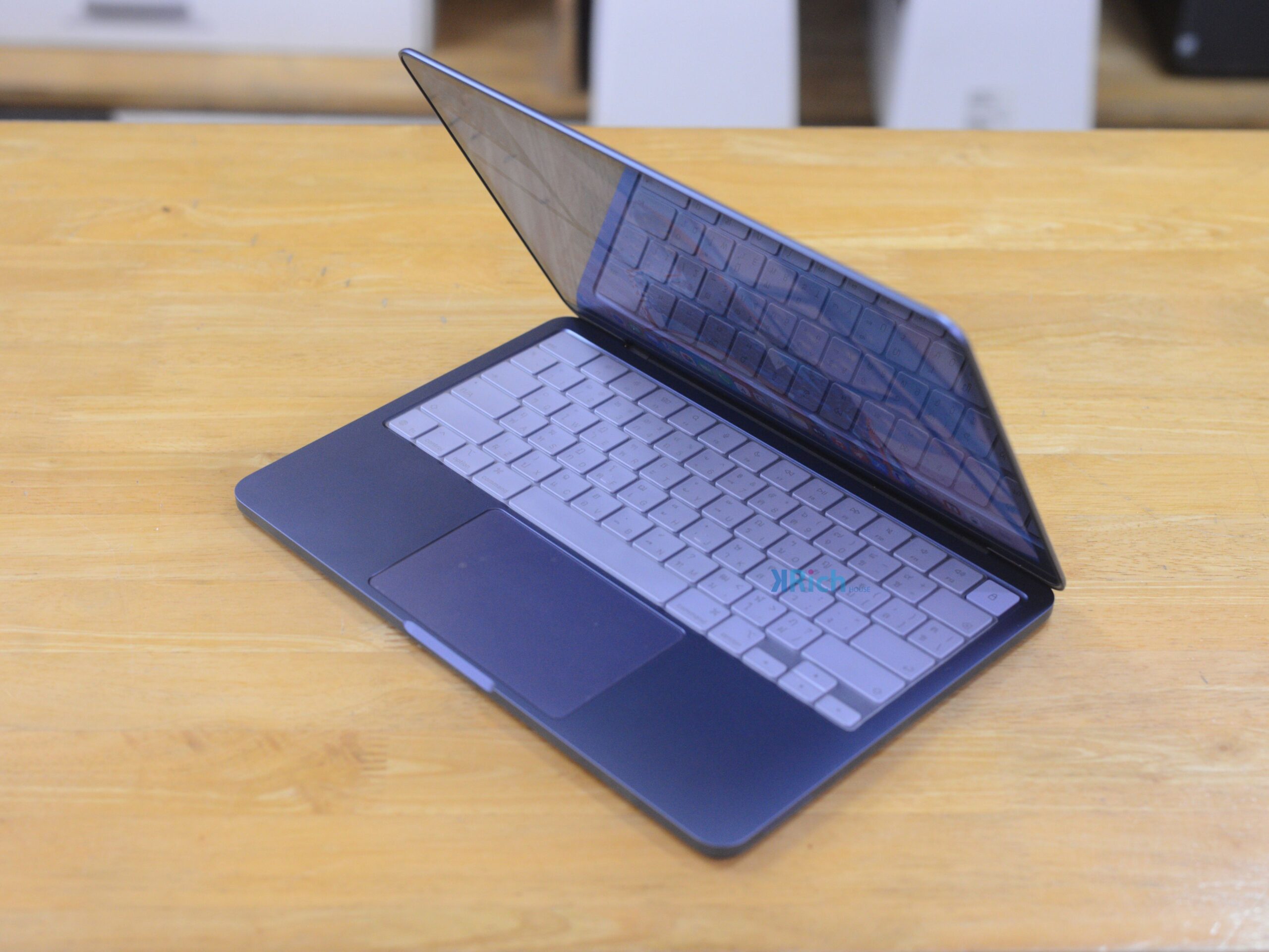 MacBook Neo 13-inch 2026 A18 Pro 6-CPU 5-GPU RAM 8GB SSD 256GB ( Indigo ) Full Box/Apple Warranty 26-03-2570 - Image 4