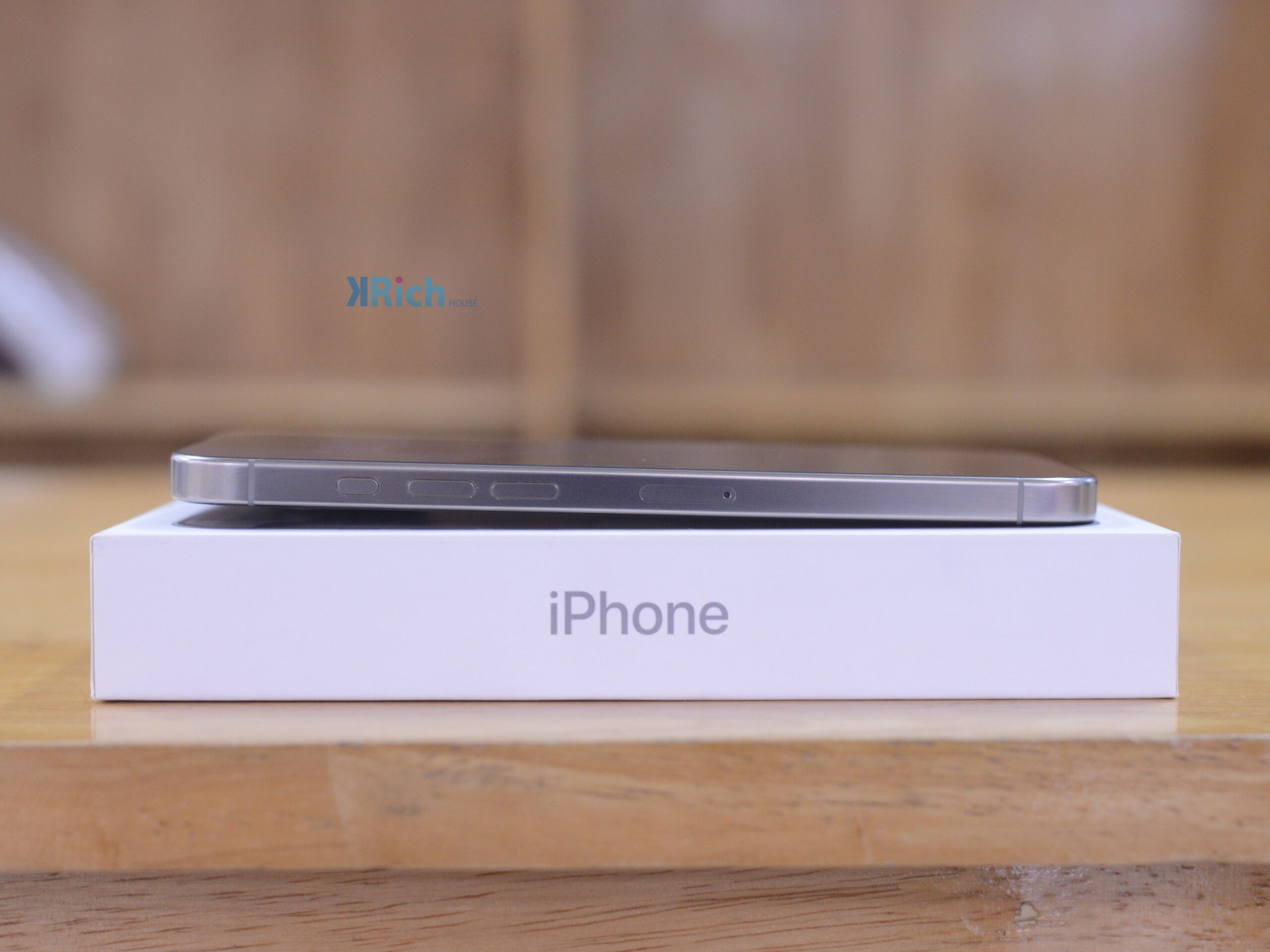 iPhone 16 Pro Max 256GB Natural Titanium Warranty 10-07-2026 - Image 5