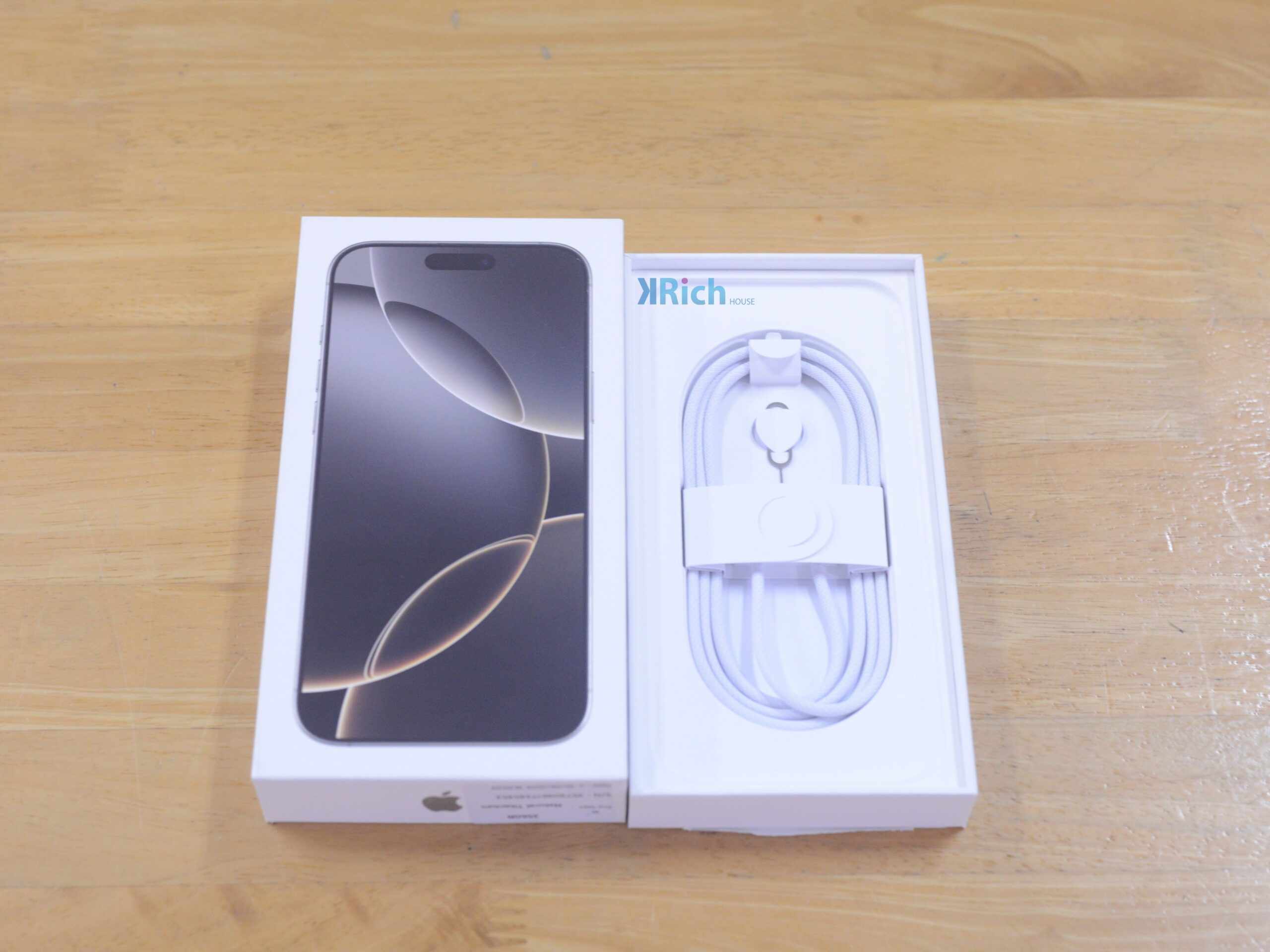 iPhone 16 Pro Max 256GB Natural Titanium Warranty 10-07-2026 - Image 9
