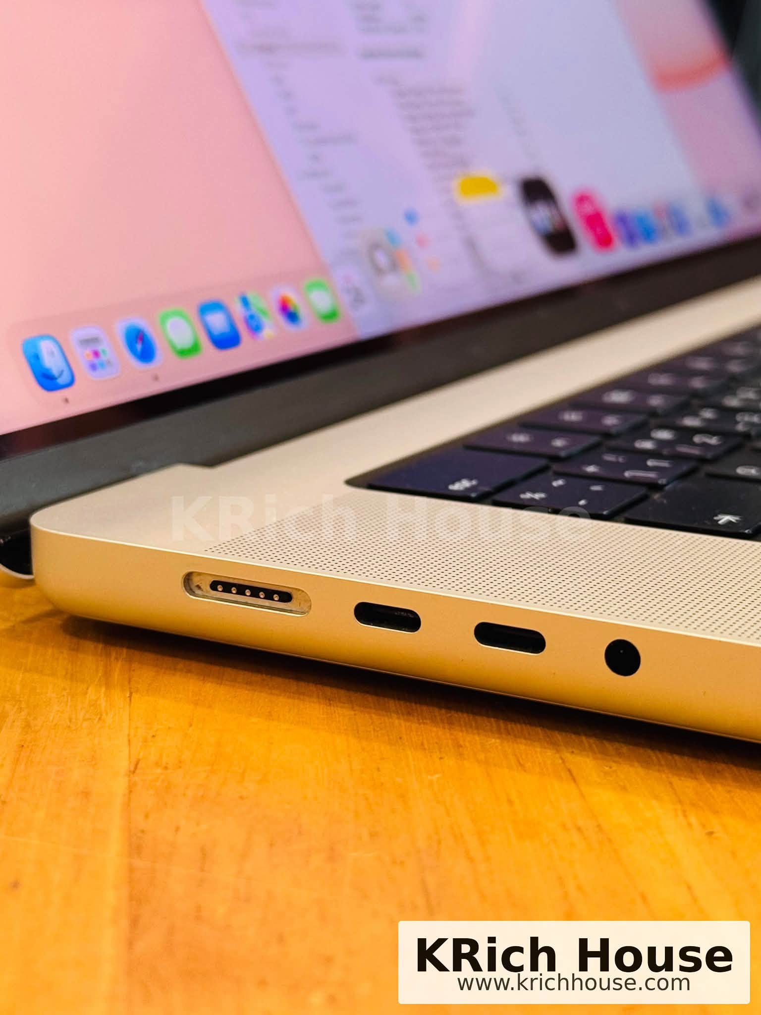MacBook Pro 16 นิ้ว 2024 M4 Pro CPU 14-Core GPU 20-Core RAM 48GB SSD 512GB Silver สภาพ 99% พร้อมกล่อง - Image 3