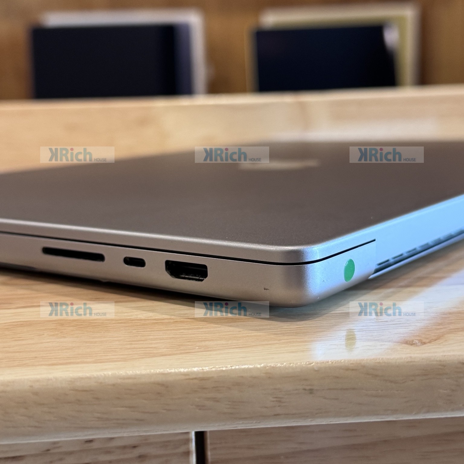 MacBook Pro 16-inch 2021 Space Gray M1 Max CPU 10-Core / GPU 24-Core 32GB 1TB Used - 1 Month Warranty - Image 8