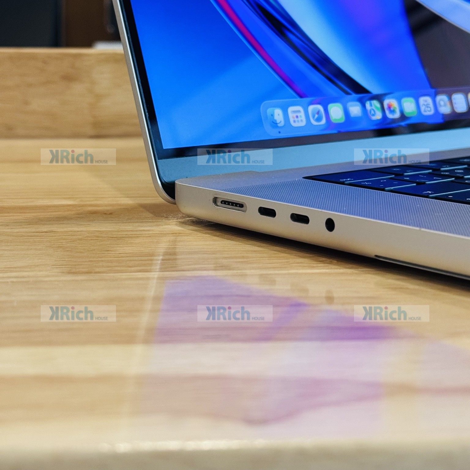 MacBook Pro 16-inch 2021 M1 Pro CPU 10-Core / GPU 16-Core 16GB RAM 512GB SSD Used 1-Month Warranty - Image 6