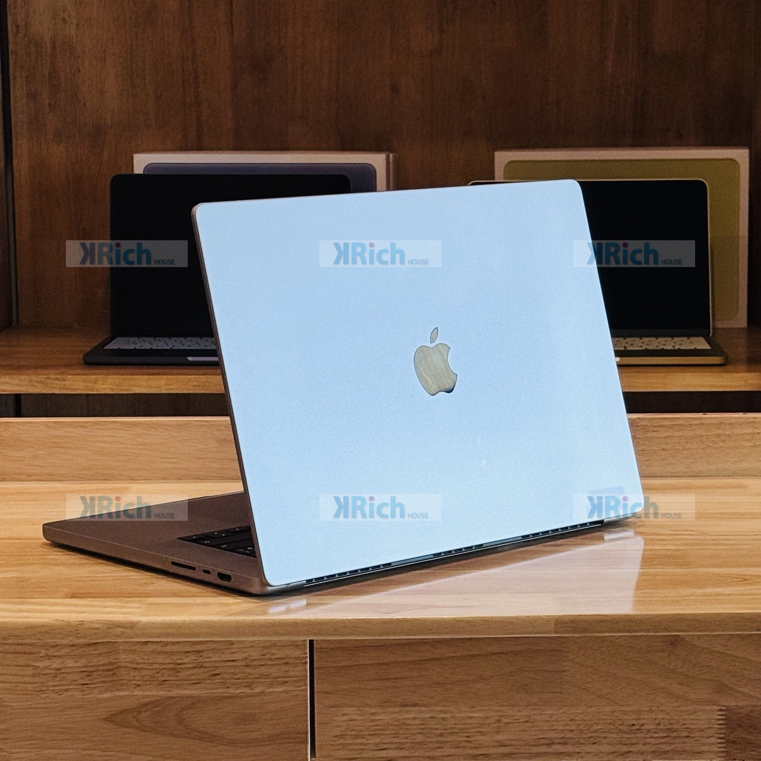 MacBook Pro 16-inch 2021 Space Gray M1 Max CPU 10-Core / GPU 24-Core 32GB 1TB Used - 1 Month Warranty - Image 10