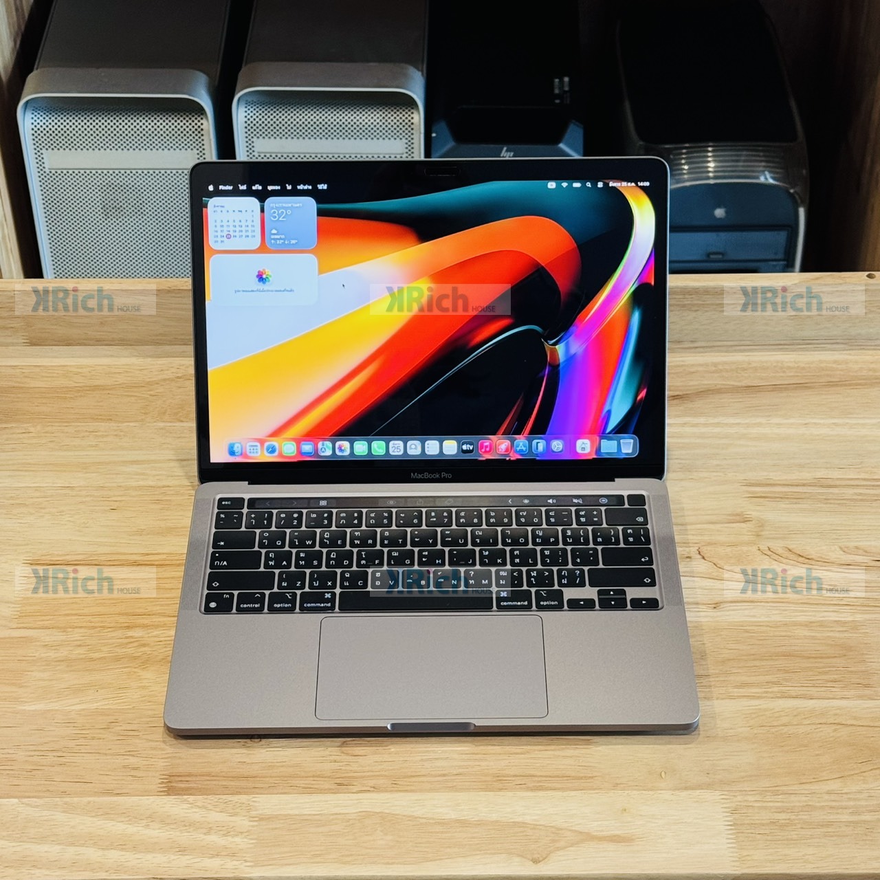 Apple MacBook Pro 13-inch (M1, 2020) 8-Core CPU 8-Core GPU 8GB 256GB Used 1-Month Warranty