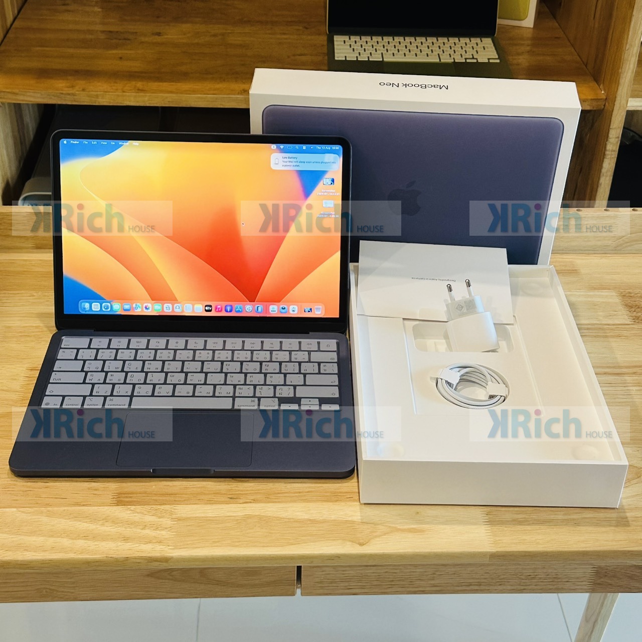 Apple MacBook Neo 13-inch 2026 A18 Pro 6-Core CPU 5-Core GPU 8GB 256GB – Indigo, Used Like New, Apple Warranty
