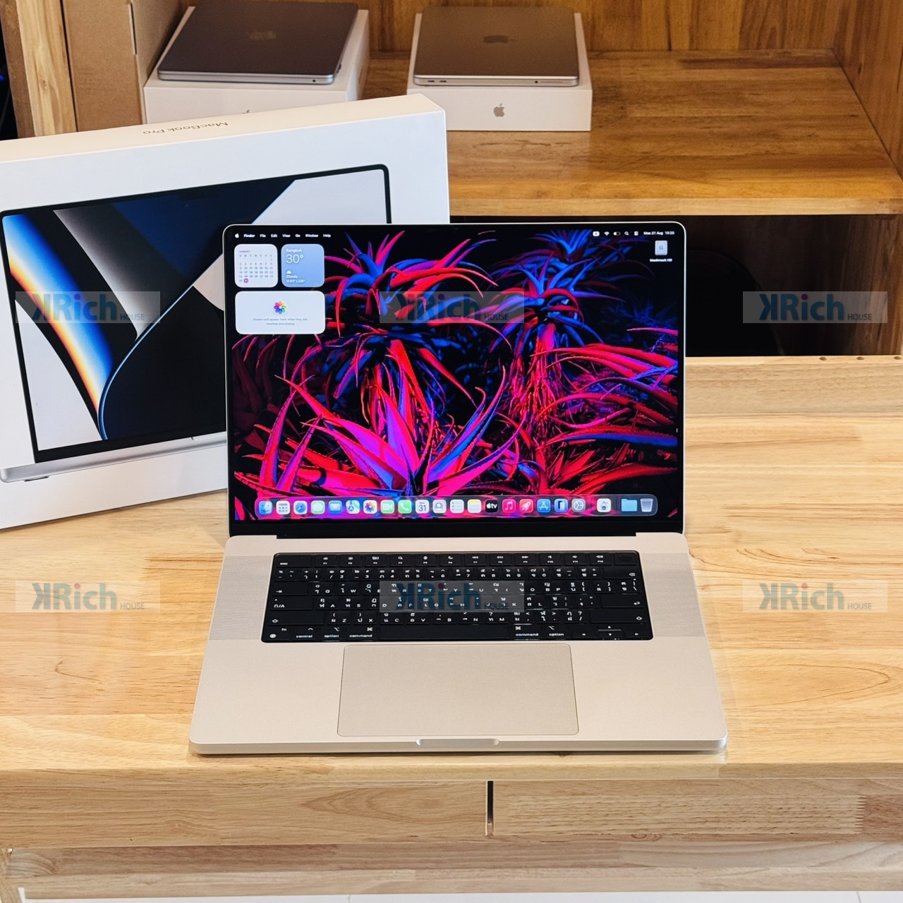 Apple MacBook Pro 16-inch (2021) MacBook Pro 16-inch (2021) M1 Pro 10-Core CPU 16-Core GPU 16GB 512GB Silver Used 1-Month Warranty