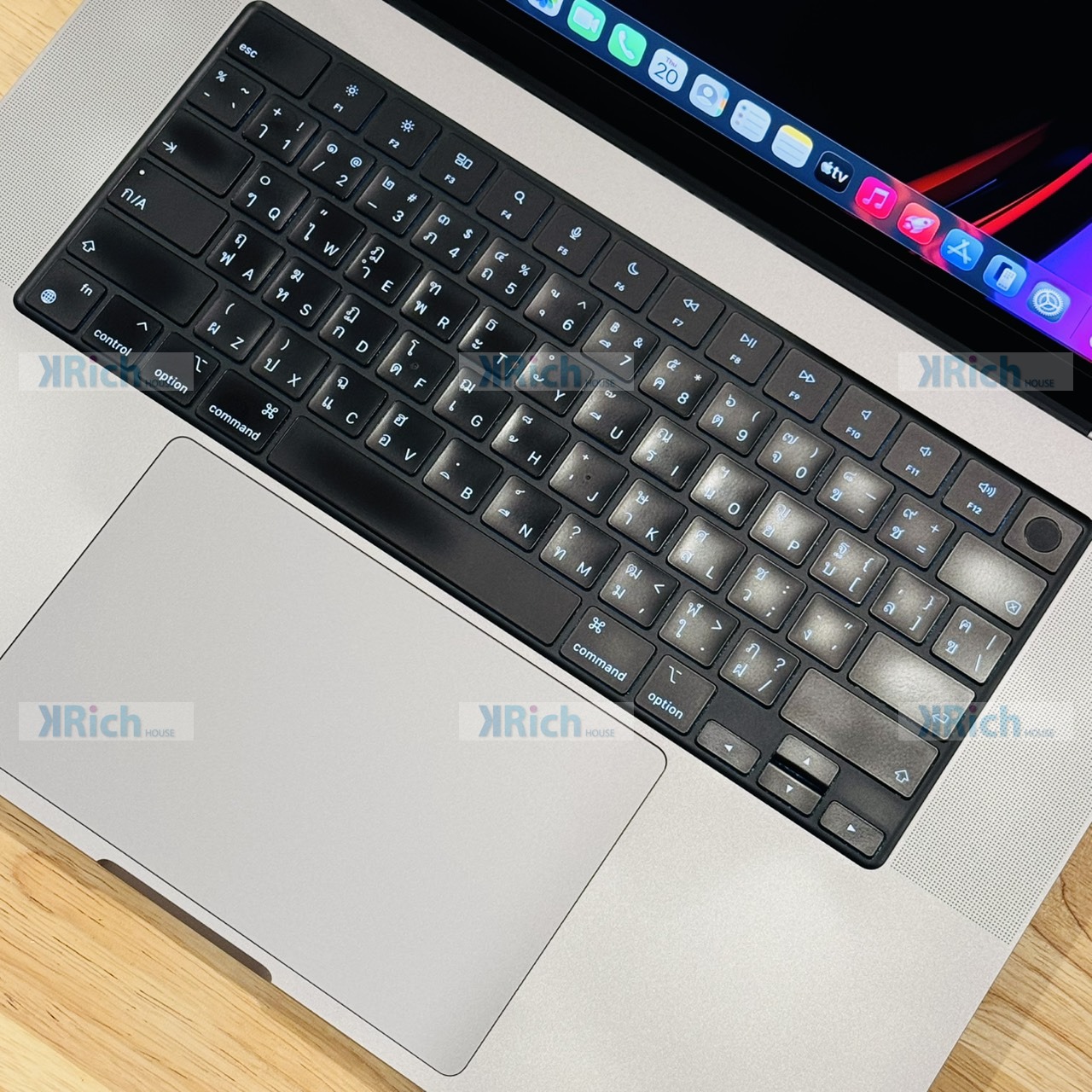 Apple MacBook Pro 16-inch (2021) M1 Max 10-Core CPU 24-Core GPU 32GB 1TB Space Gray Used 1-Month Warranty - Image 3