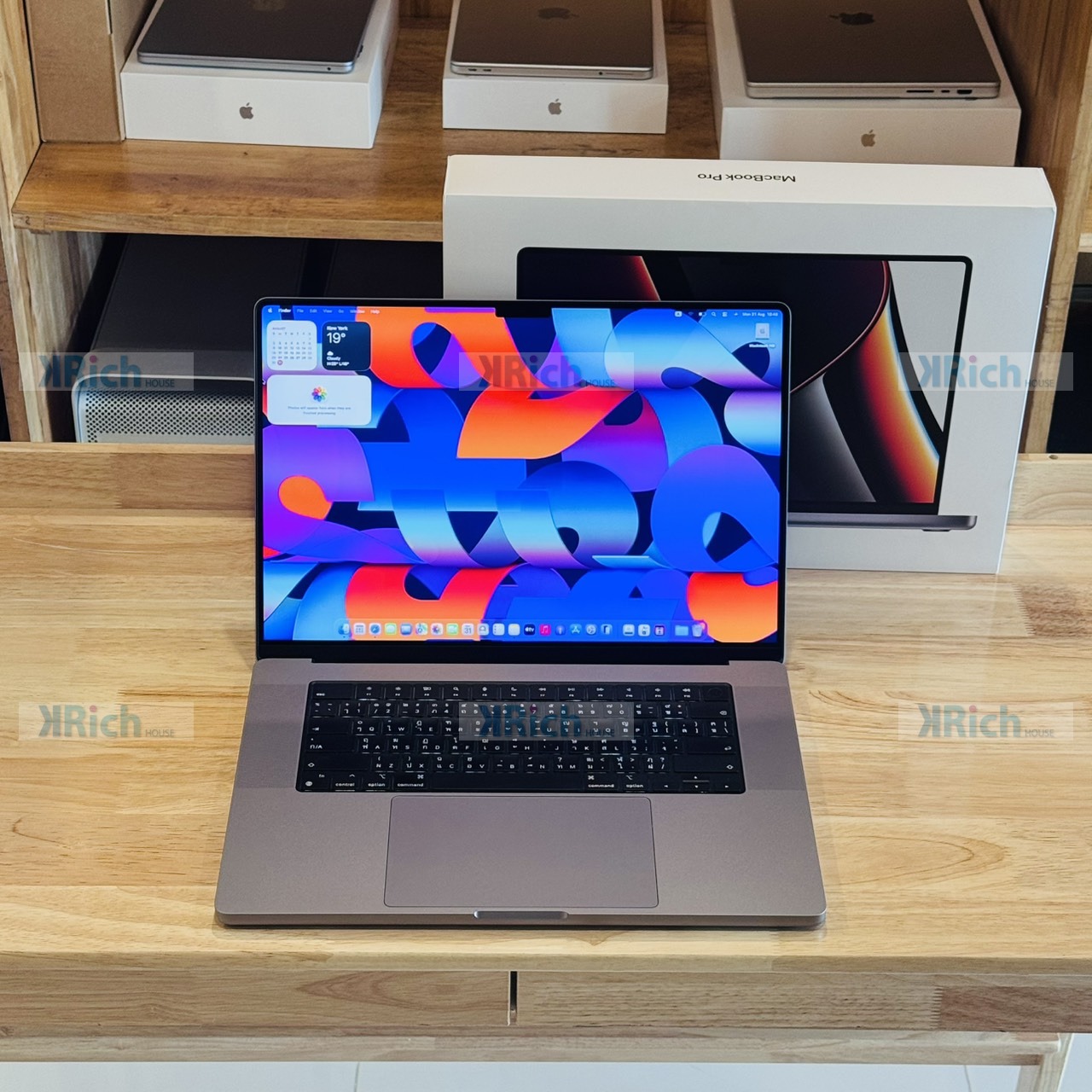 Apple MacBook Pro 16-inch (2021) MacBook Pro 16-inch (2021) M1 Pro 10-Core CPU 16-Core GPU 16GB 1TB Space Gray Used 1-Month Warranty
