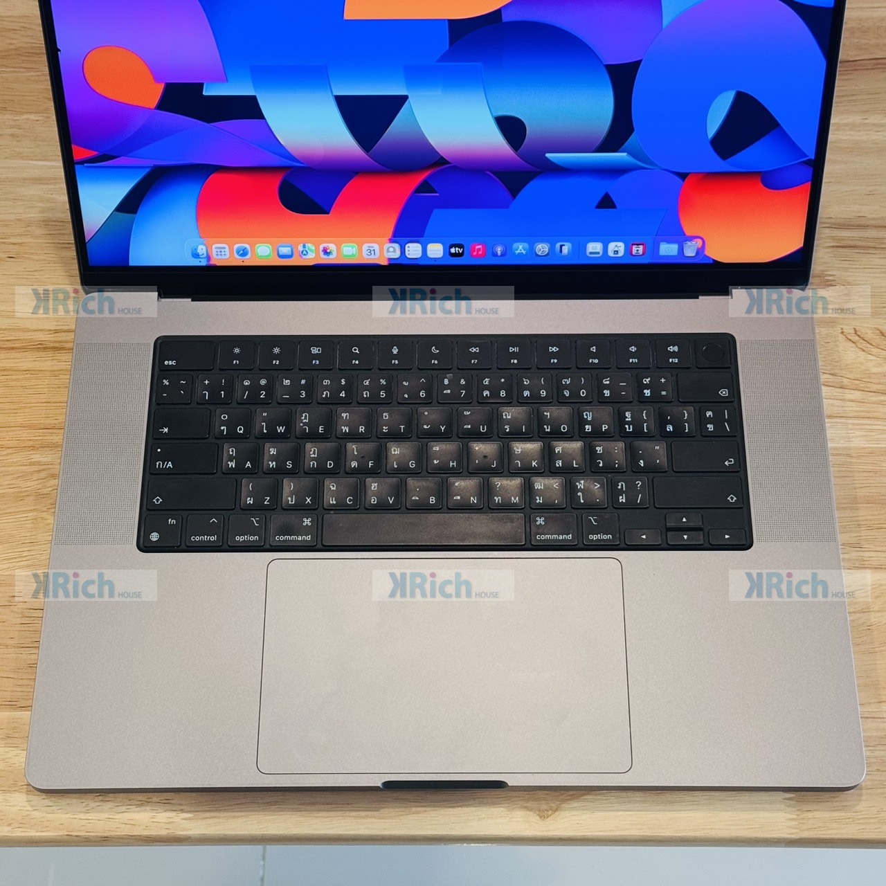 Apple MacBook Pro 16-inch (2021) MacBook Pro 16-inch (2021) M1 Pro 10-Core CPU 16-Core GPU 16GB 1TB Space Gray Used 1-Month Warranty - Image 4
