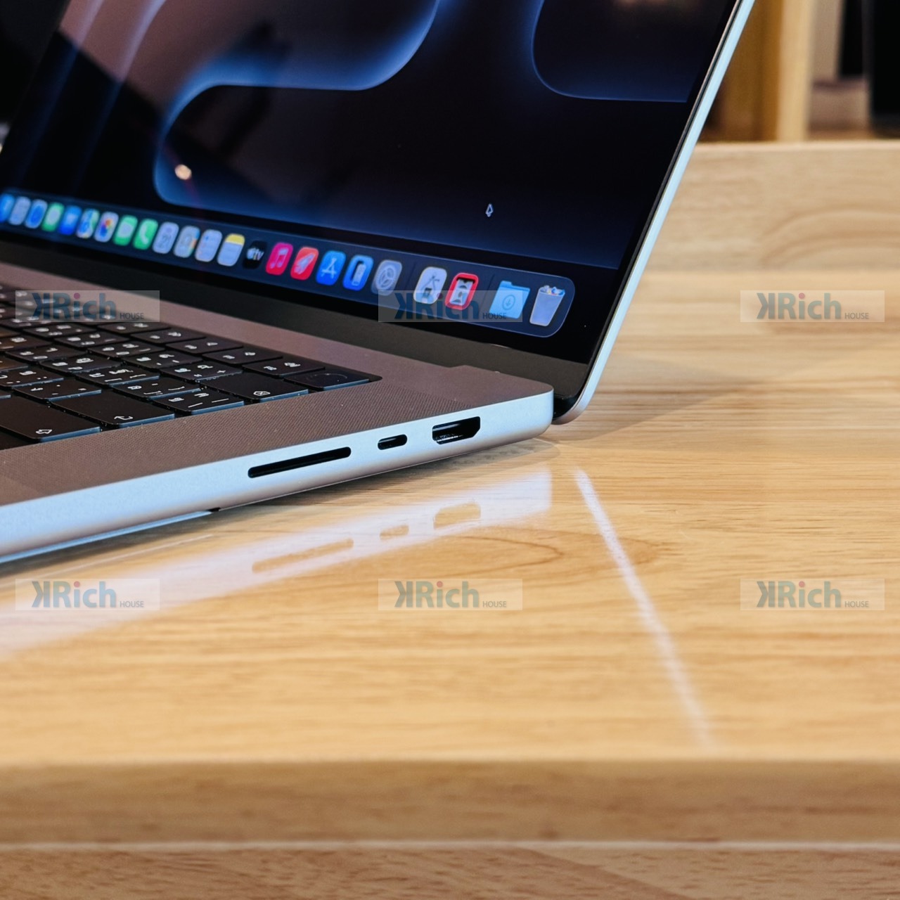 Apple MacBook Pro 16-inch (2021) M1 Max 10-Core CPU 24-Core GPU 32GB 1TB Used 1-Month Warranty - Image 5
