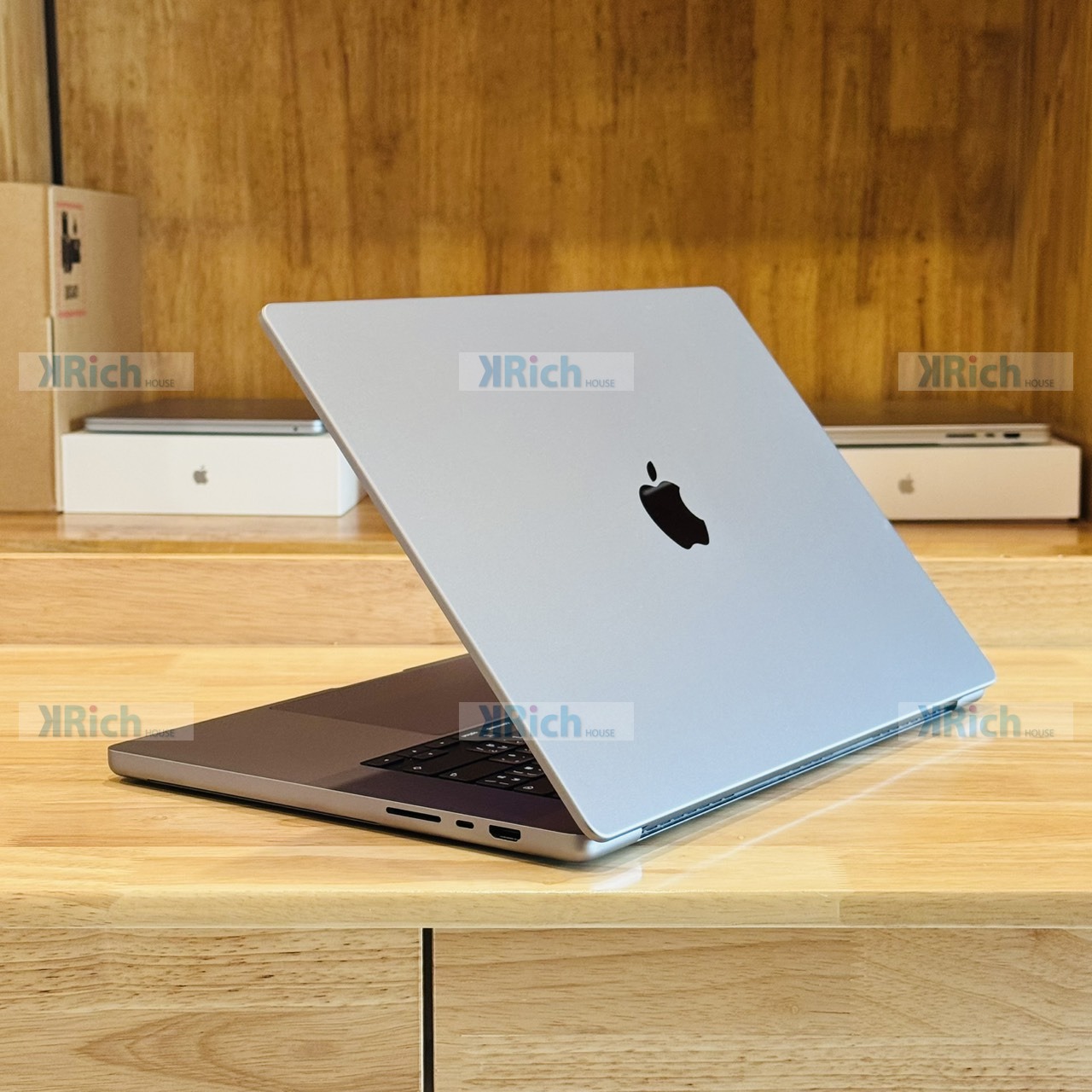 Apple MacBook Pro 16-inch (2021) MacBook Pro 16-inch (2021) M1 Pro 10-Core CPU 16-Core GPU 16GB 1TB Space Gray Used 1-Month Warranty - Image 5