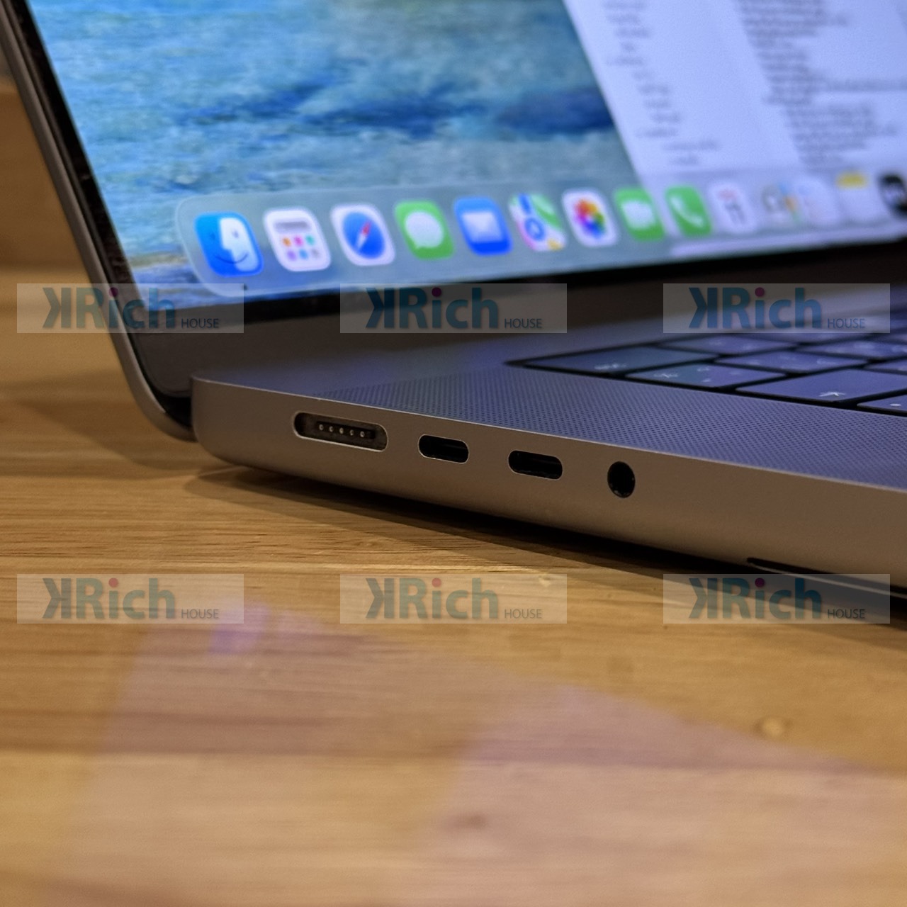Apple MacBook Pro 16-inch 2023 Apple M2 Max 12-Core CPU 30-Core GPU 32GB 1TB Space Gray Used 1-Month Warranty - Image 8