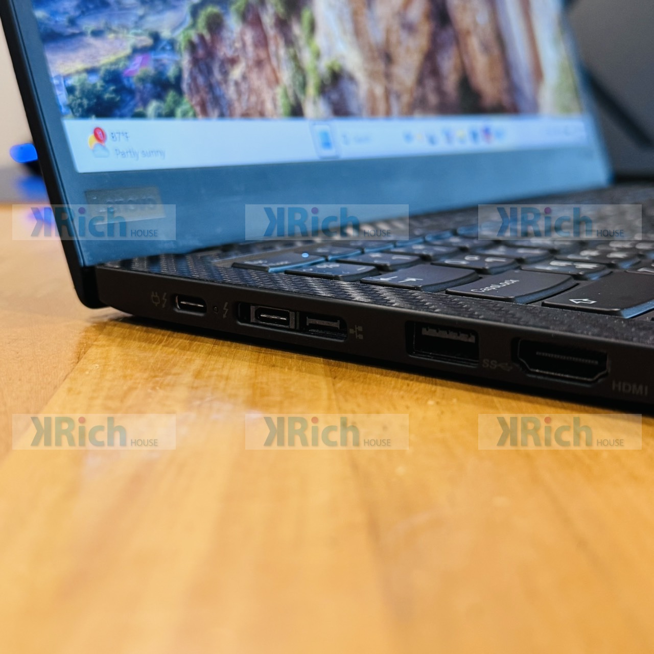 Lenovo ThinkPad X1 Carbon 7th Gen (2019) Intel Core i7-10510U 4-Core Intel UHD Graphics 16GB 512GB Used 1-Month Warranty - Image 7