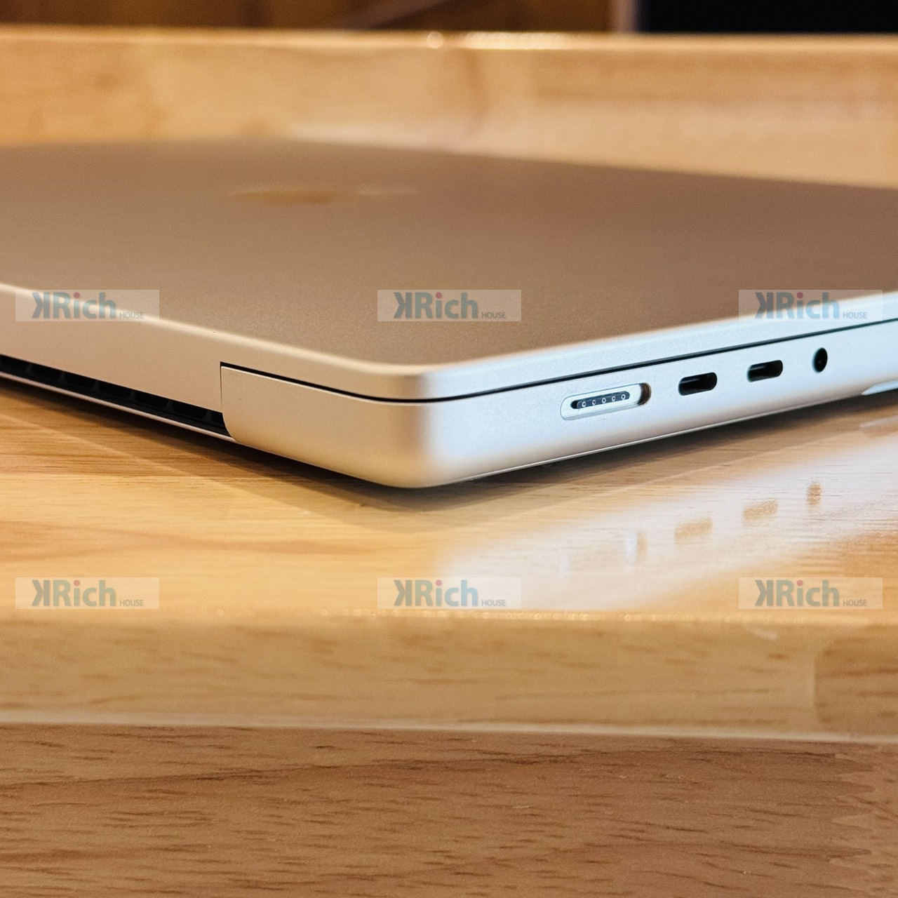 Apple MacBook Pro 16-inch (2021) M1 Pro 10-Core CPU 16-Core GPU 16GB 1TB Used 1-Month Warranty - Image 8