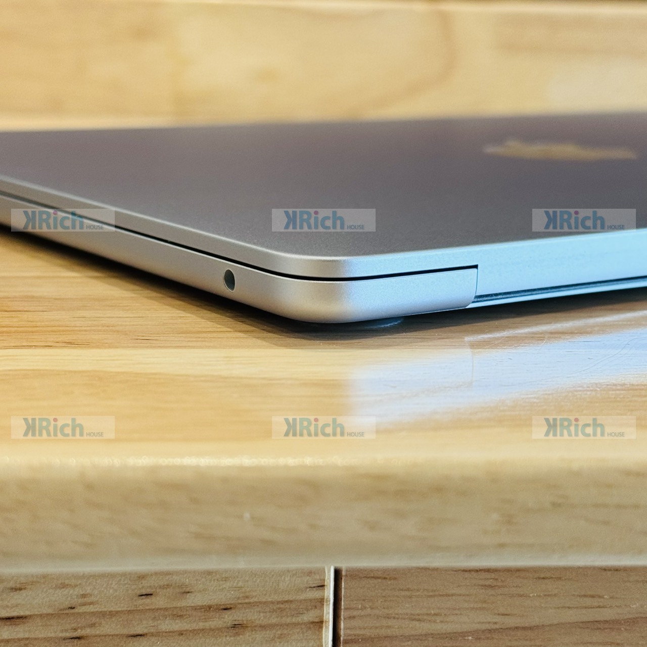 Apple MacBook Air (13-inch, M4, 2025) 10-Core CPU 8-Core GPU 16GB 256GB Used 1-Month Warranty - Image 8