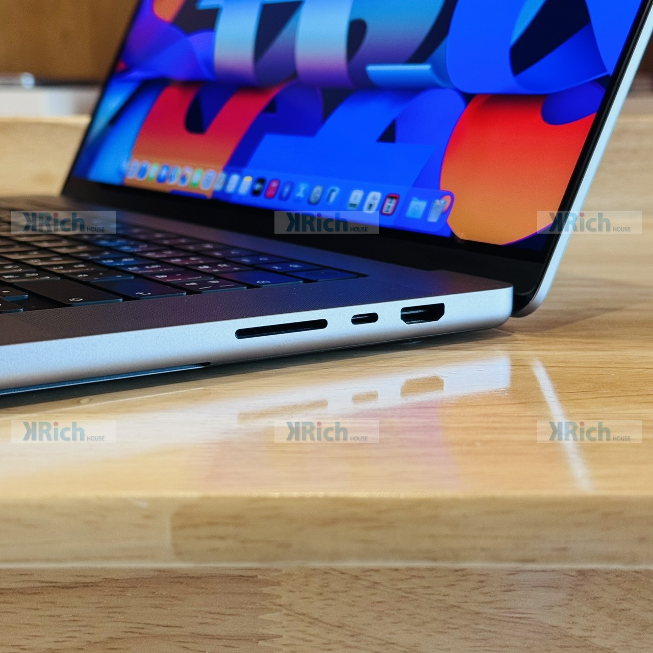Apple MacBook Pro 16-inch (2021) MacBook Pro 16-inch (2021) M1 Pro 10-Core CPU 16-Core GPU 16GB 1TB Space Gray Used 1-Month Warranty - Image 8