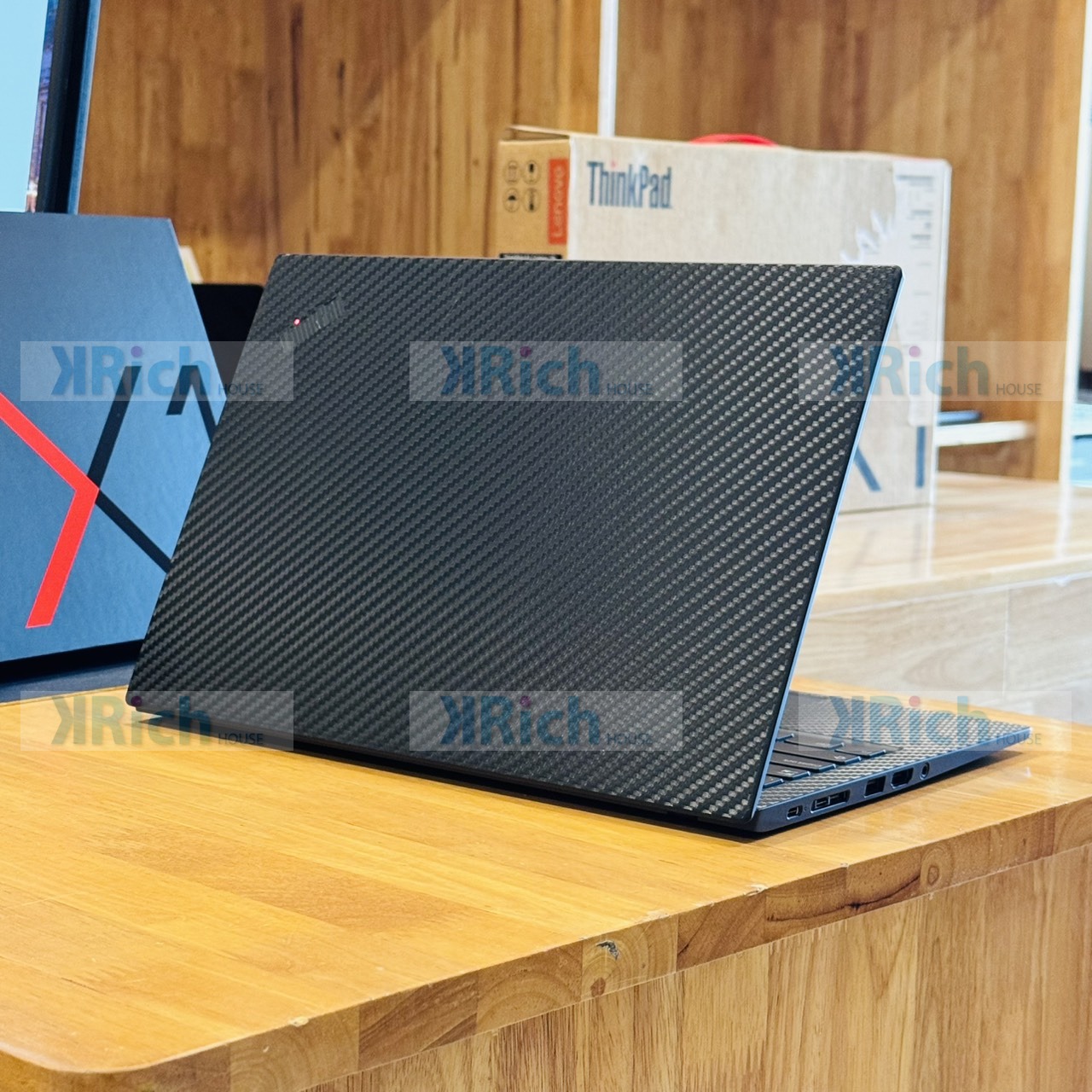 Lenovo ThinkPad X1 Carbon 7th Gen (2019) Intel Core i7-10510U 4-Core Intel UHD Graphics 16GB 512GB Used 1-Month Warranty - Image 10