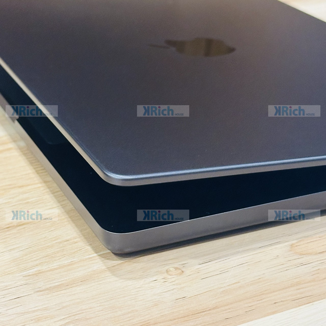 Apple MacBook Pro 14-inch (M5) 2025 Apple M5 10-Core CPU 10-Core GPU 16GB 1TB Space Black Used Like New KRich House Warranty until 04-08-70 - Image 10