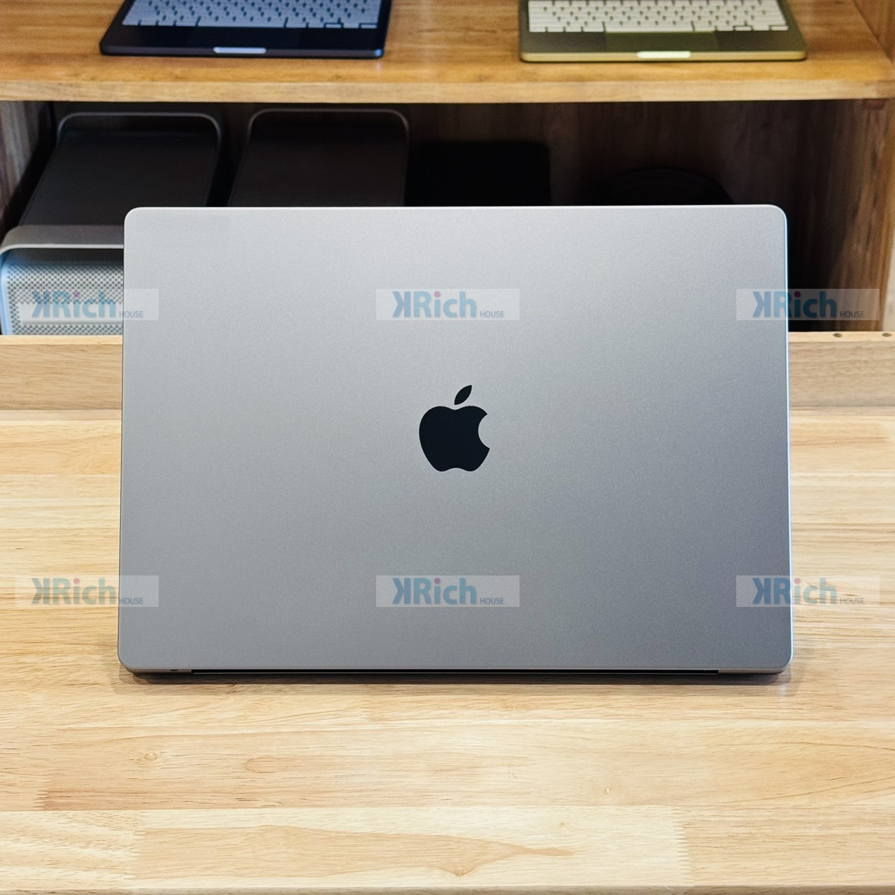 Apple MacBook Pro 16-inch (2023) M2 Max 12-Core CPU 30-Core GPU 32GB 1TB Space Gray Used 1-Month Warranty - Image 10