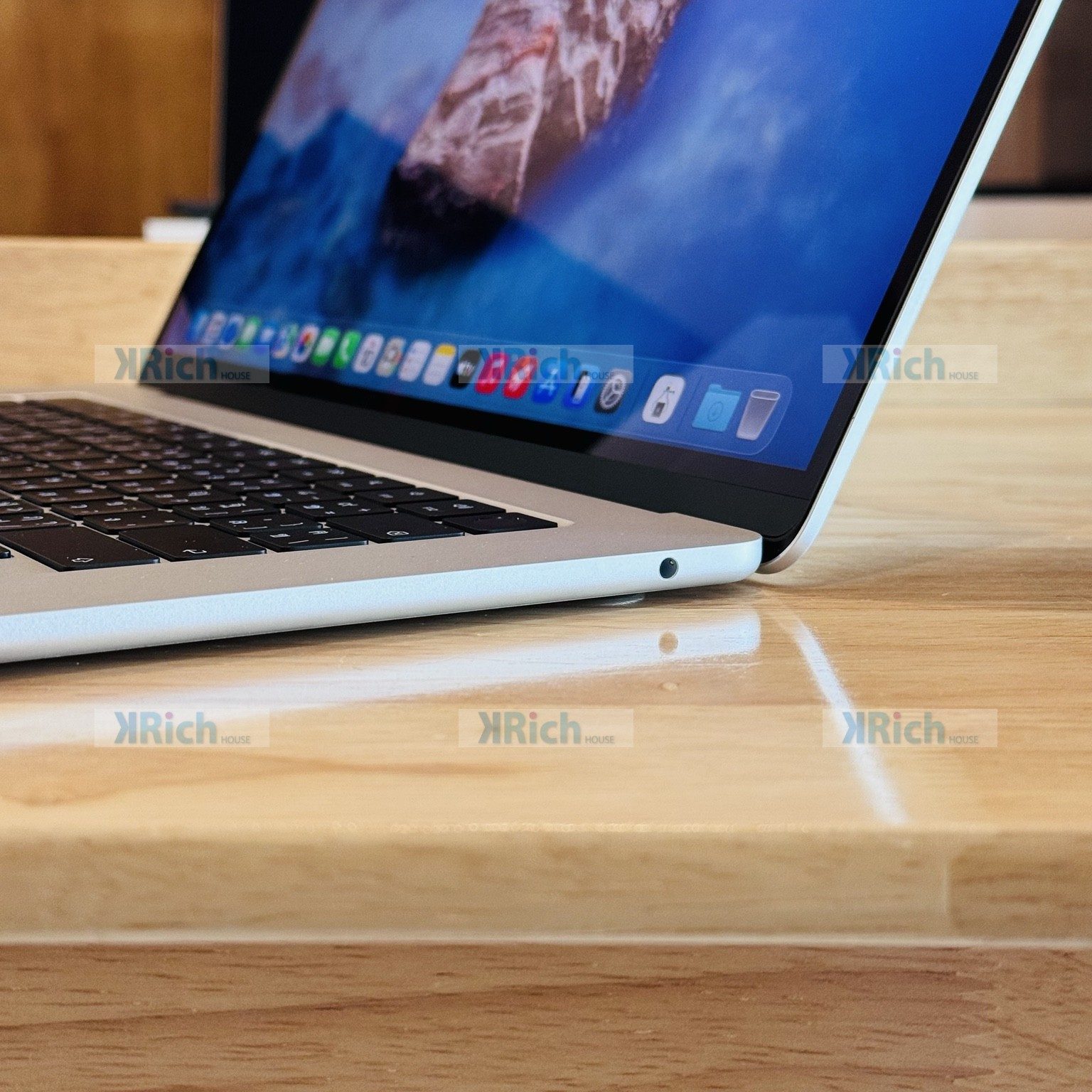 MacBook Air 15-inch M5 CPU 10-Core / GPU 10-Core RAM 16GB SSD 512GB (2026) Used Like New Warranty Until 25 May 2027 - Image 5