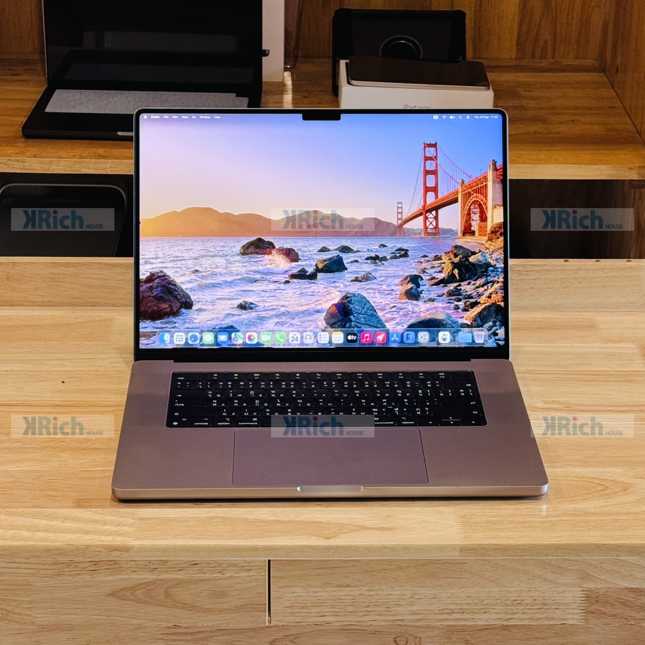 Apple MacBook Pro 16-inch (2021) MacBook Pro 16-inch (2021) M1 Pro 10-Core CPU 16-Core GPU 16GB 512GB Used 1-Month Warranty