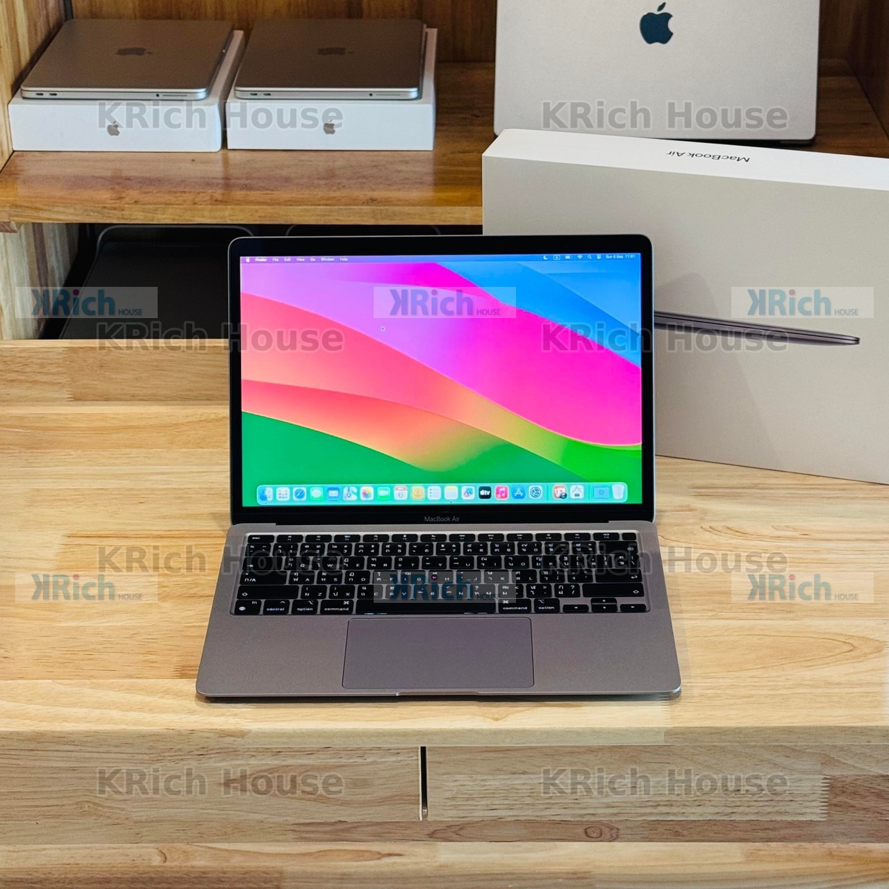 Apple MacBook Air (M1, 2020) MacBook Air (M1, 2020) Space Gray, M1 8-Core CPU, 7-Core GPU, 16GB RAM, 256GB SSD, Used, 1-Month Warranty