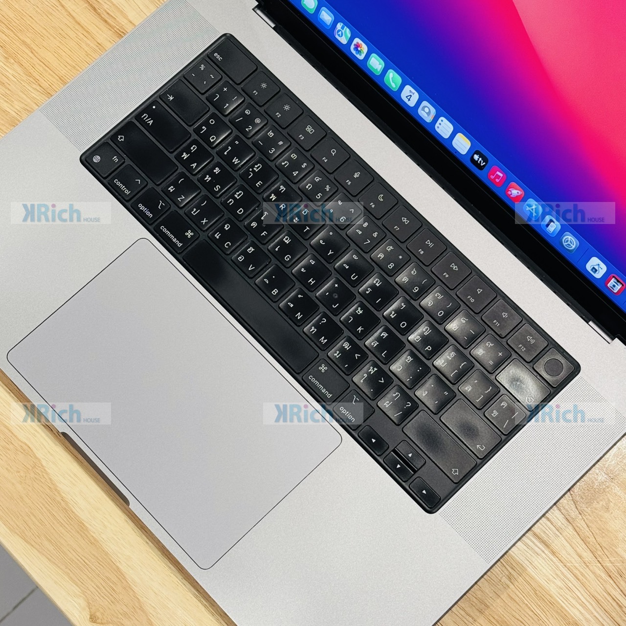 Apple MacBook Pro 16-inch MacBook Pro 16-inch (2021) M1 Max 10-Core CPU 24-Core GPU 32GB 1TB Space Gray Used 1-Month Warranty - Image 2