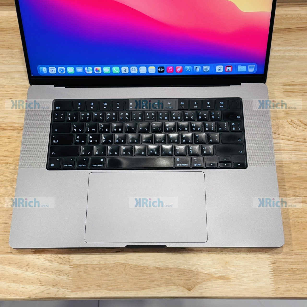 Apple MacBook Pro 16-inch MacBook Pro 16-inch (2021) M1 Max 10-Core CPU 24-Core GPU 32GB 1TB Space Gray Used 1-Month Warranty - Image 3