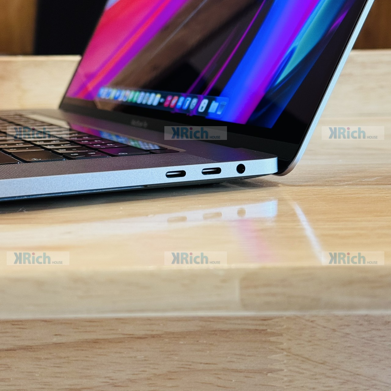 Apple MacBook Pro 16-inch MacBook Pro 16-inch (2019) 2.4GHz 8-Core Intel Core i9 32GB 1TB Used 1-Month Warranty - Image 4