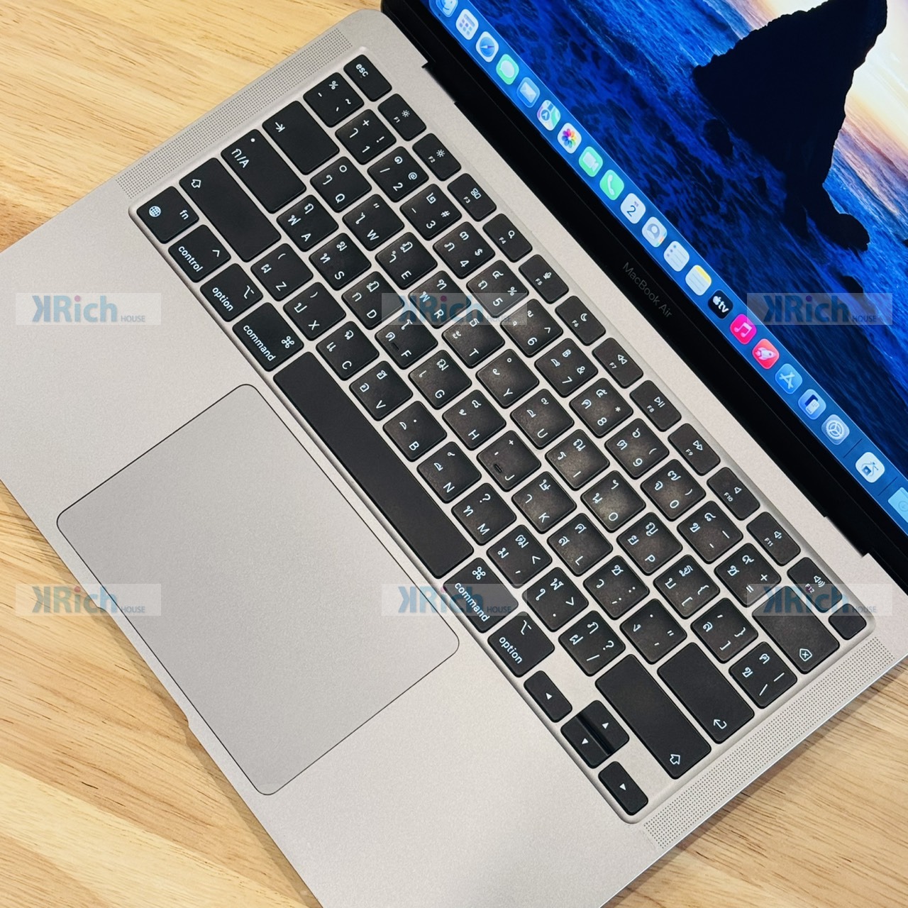 Apple MacBook Air (M1, 2020) MacBook Air (M1, 2020) M1 8-Core CPU 7-Core GPU 16GB 256GB Space Gray Used 1-Month Warranty - Image 4