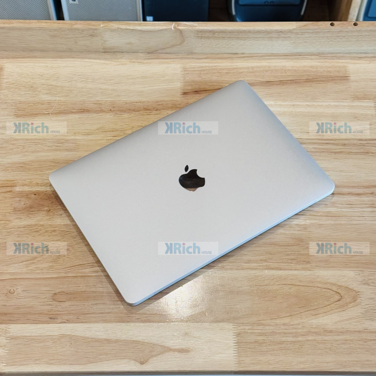 Apple MacBook Pro 13-inch (M2, 2022) MacBook Pro 13-inch (M2, 2022) 8-Core CPU 10-Core GPU 8GB 256GB Silver Used 1-Month Warranty - Image 6