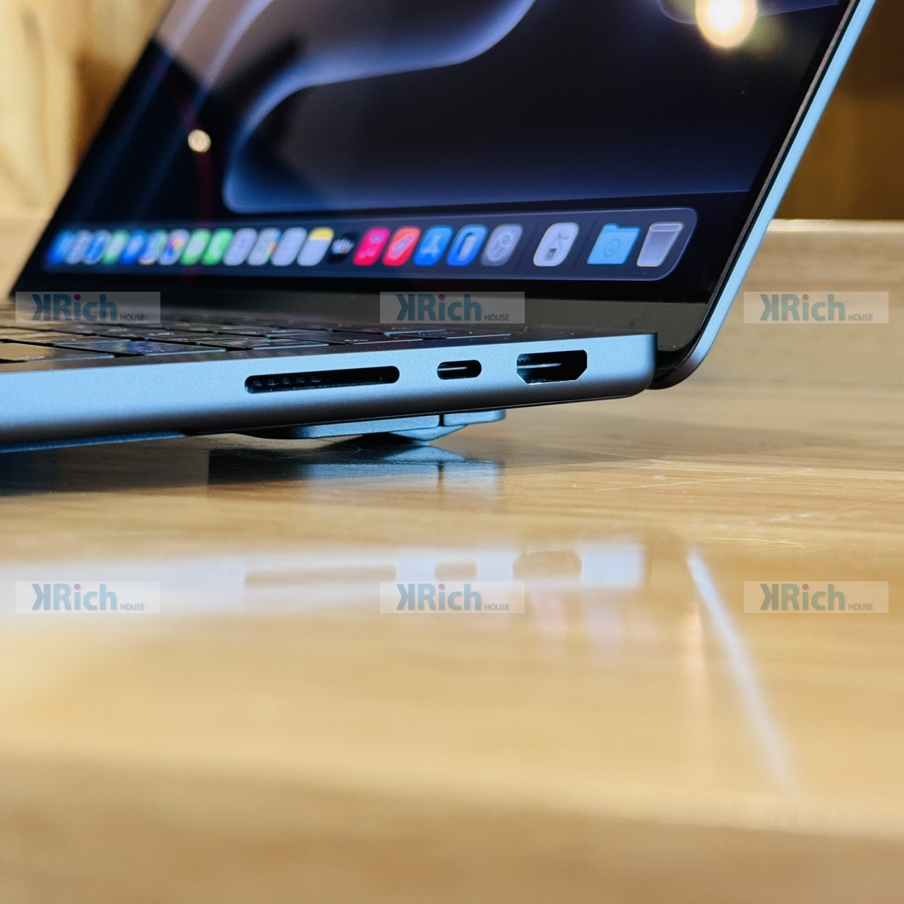 Apple MacBook Pro (14-inch, M4, 2024) MacBook Pro (14-inch, M4, 2024) 10-Core CPU 10-Core GPU 16GB 512GB Space Black Used 1-Month Warranty - Image 6