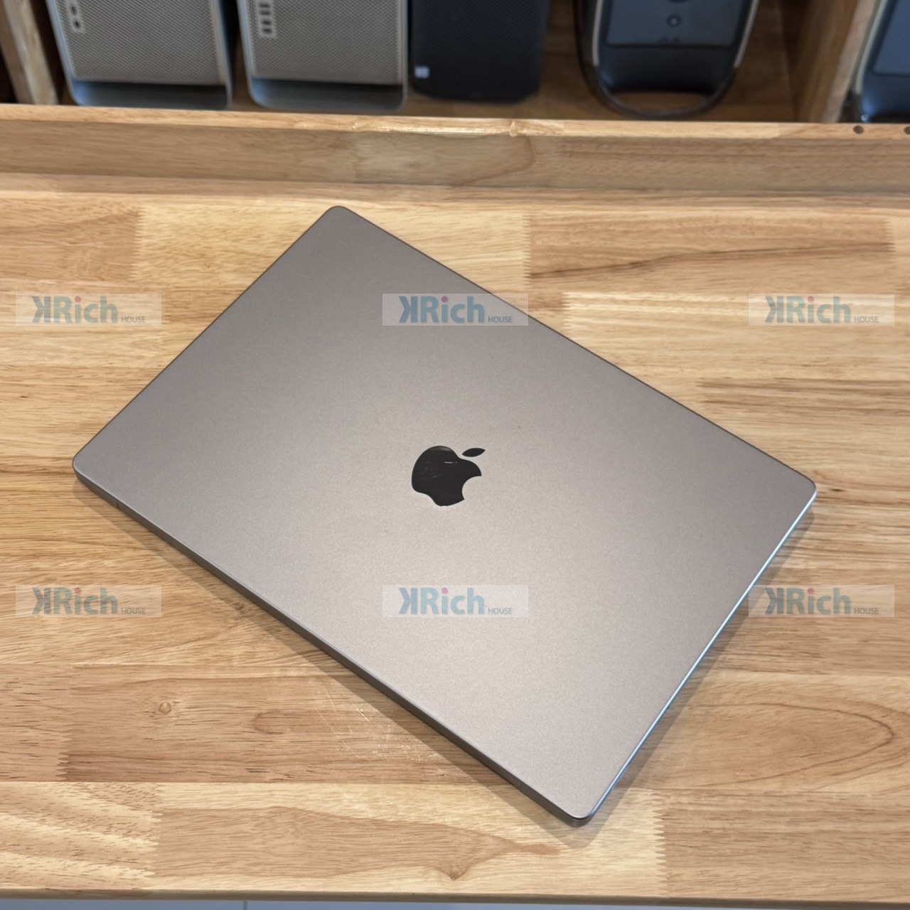 Apple MacBook Pro 16-inch (2021) MacBook Pro 16-inch (2021) M1 Pro 10-Core CPU 16-Core GPU 16GB 512GB Space Gray Used 1-Month Warranty - Image 7