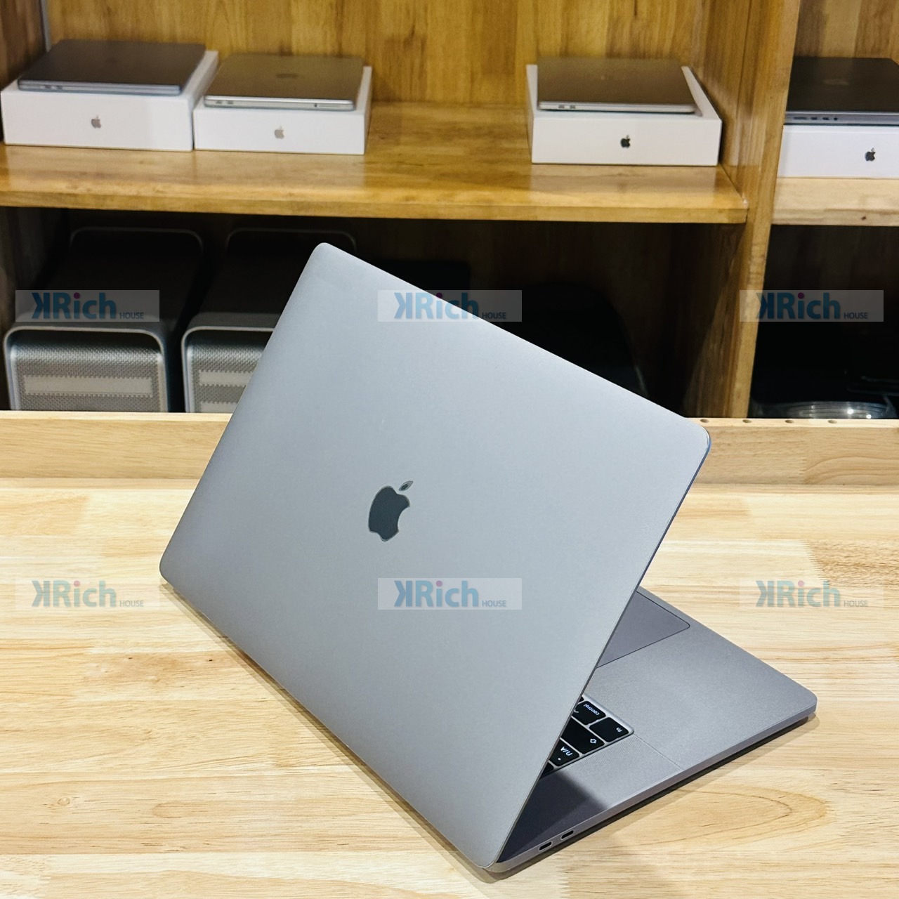 Apple MacBook Pro 16-inch (2019) MacBook Pro 16-inch (2019) 2.4GHz 8-Core Intel Core i9 64GB 1TB Used 1-Month Store Warranty - Image 7