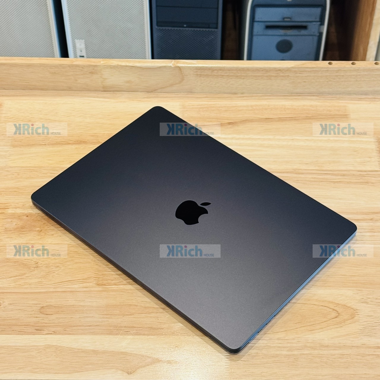 Apple MacBook Air (15-inch, M3, 2024) MacBook Air 15-inch (2024) M3 8-Core CPU 10-Core GPU 16GB 512GB Used 1-Month Store Warranty - Image 9