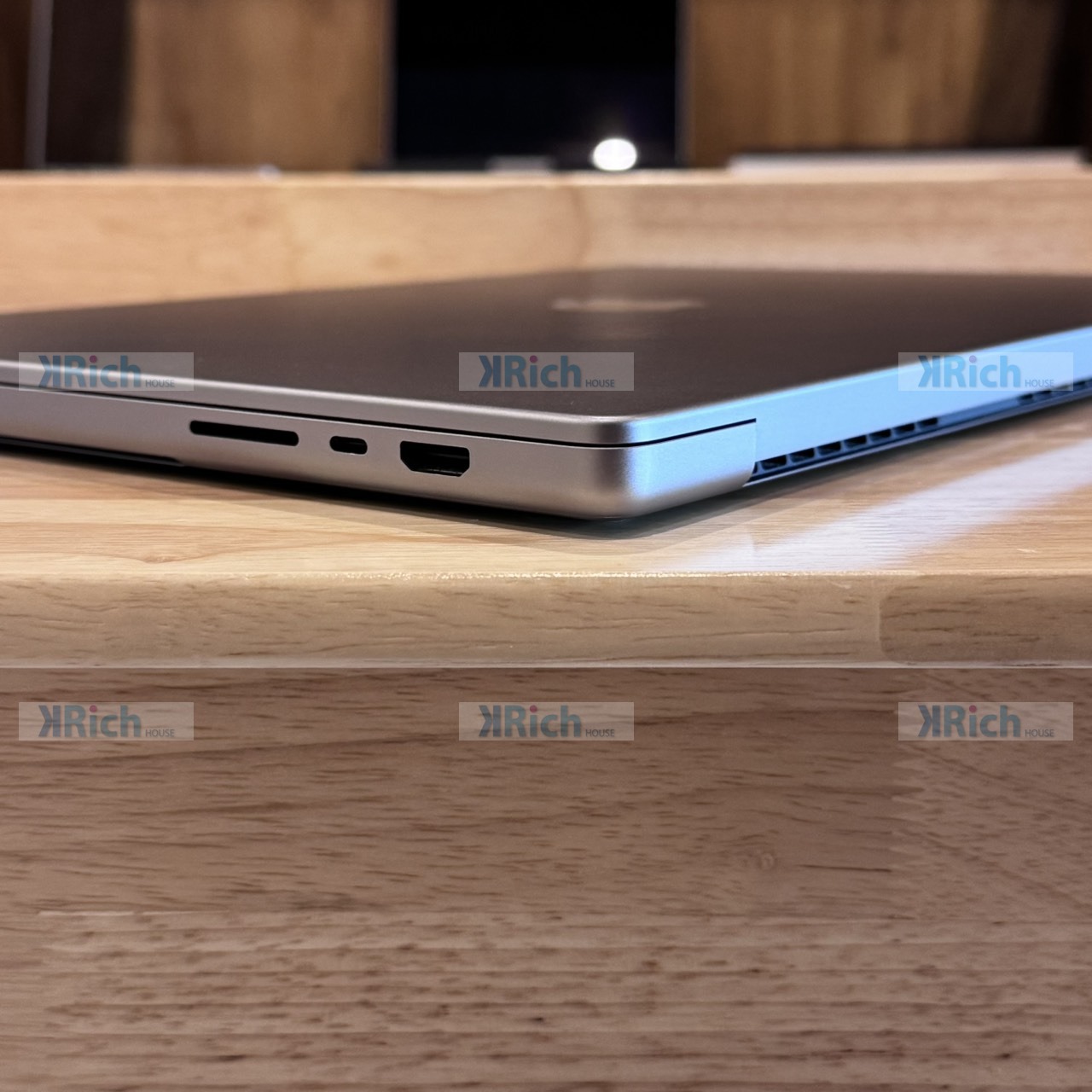 Apple MacBook Pro 16-inch (2021) MacBook Pro 16-inch (2021) M1 Pro 10-Core CPU 16-Core GPU 16GB 512GB Space Gray Used 1-Month Warranty - Image 9