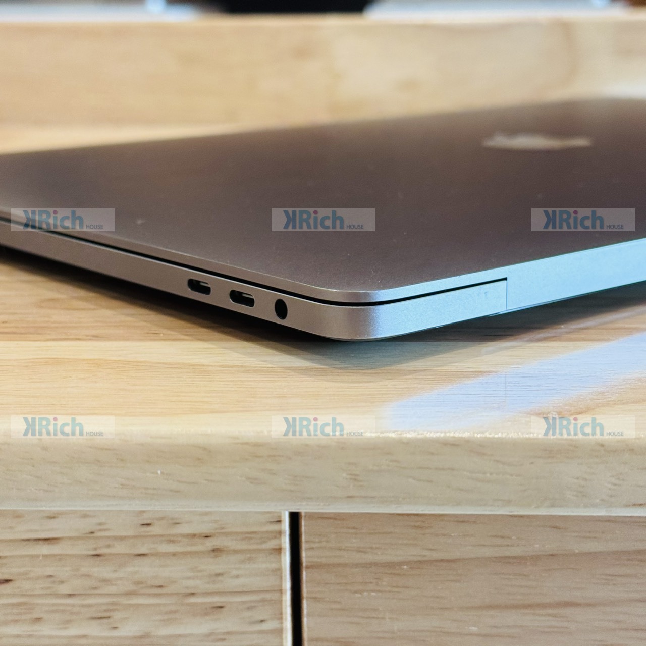 Apple MacBook Pro 16-inch MacBook Pro 16-inch (2019) 2.4GHz 8-Core Intel Core i9 32GB 1TB Used 1-Month Warranty - Image 9