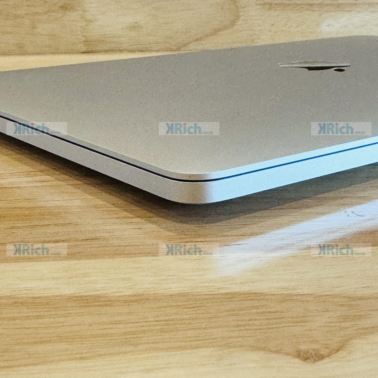 Apple MacBook Pro 13-inch (M2, 2022) MacBook Pro 13-inch (M2, 2022) 8-Core CPU 10-Core GPU 8GB 256GB Silver Used 1-Month Warranty - Image 10