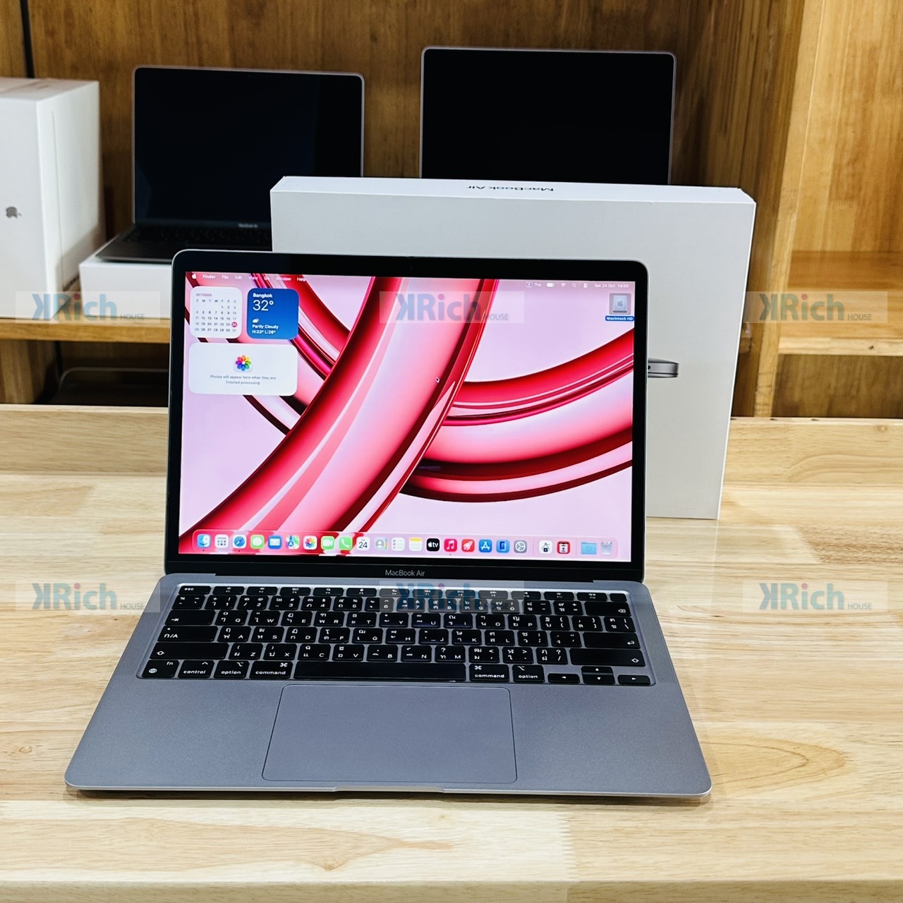 MacBook Air 13-inch (M1, 2020) 8-Core CPU 7-Core GPU 16GB 256GB Space Gray Used 1-Month Store Warranty