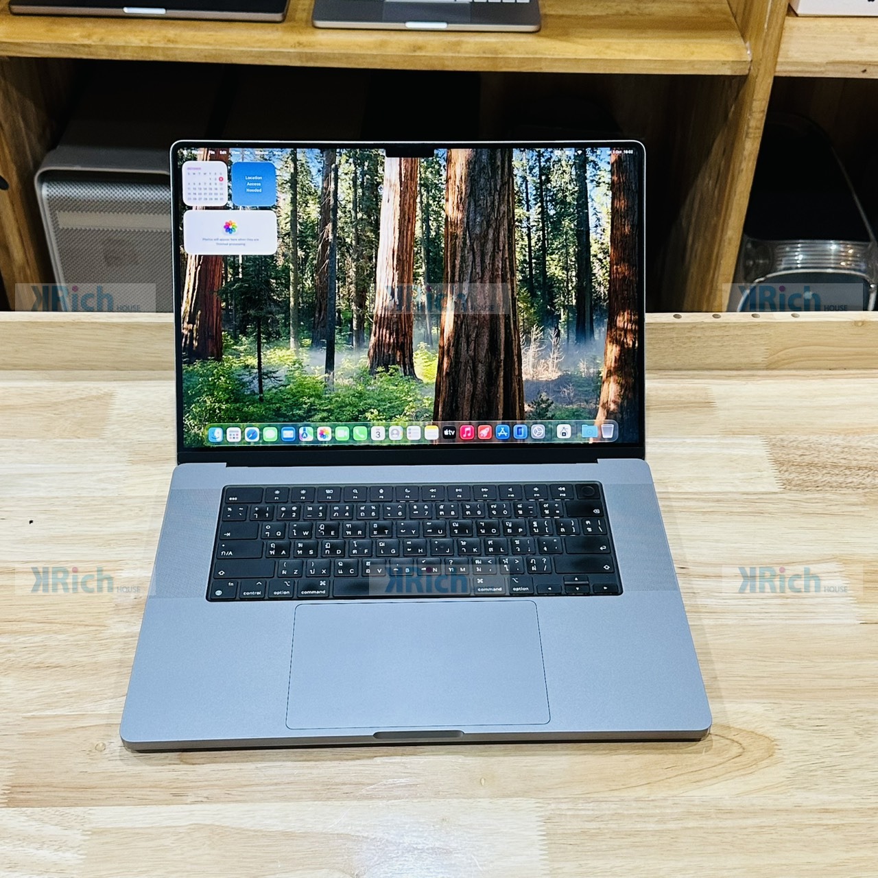 Apple MacBook Pro 16-inch (2021) M1 Max 10-Core CPU 24-Core GPU 32GB 1TB Used 1-Month Store Warranty