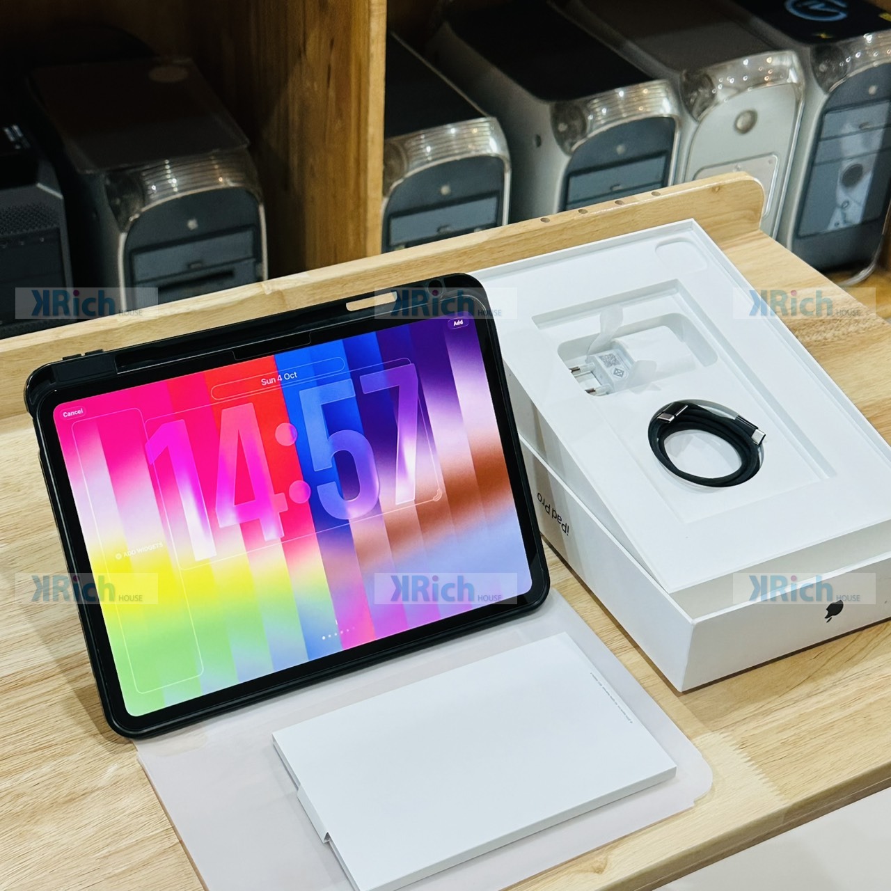 Apple iPad Pro 11-inch (M4) Wi-Fi + Cellular 2024, 9-Core CPU, 10-Core GPU, 8GB RAM, 256GB, Used, 1-Month Store Warranty - Image 3