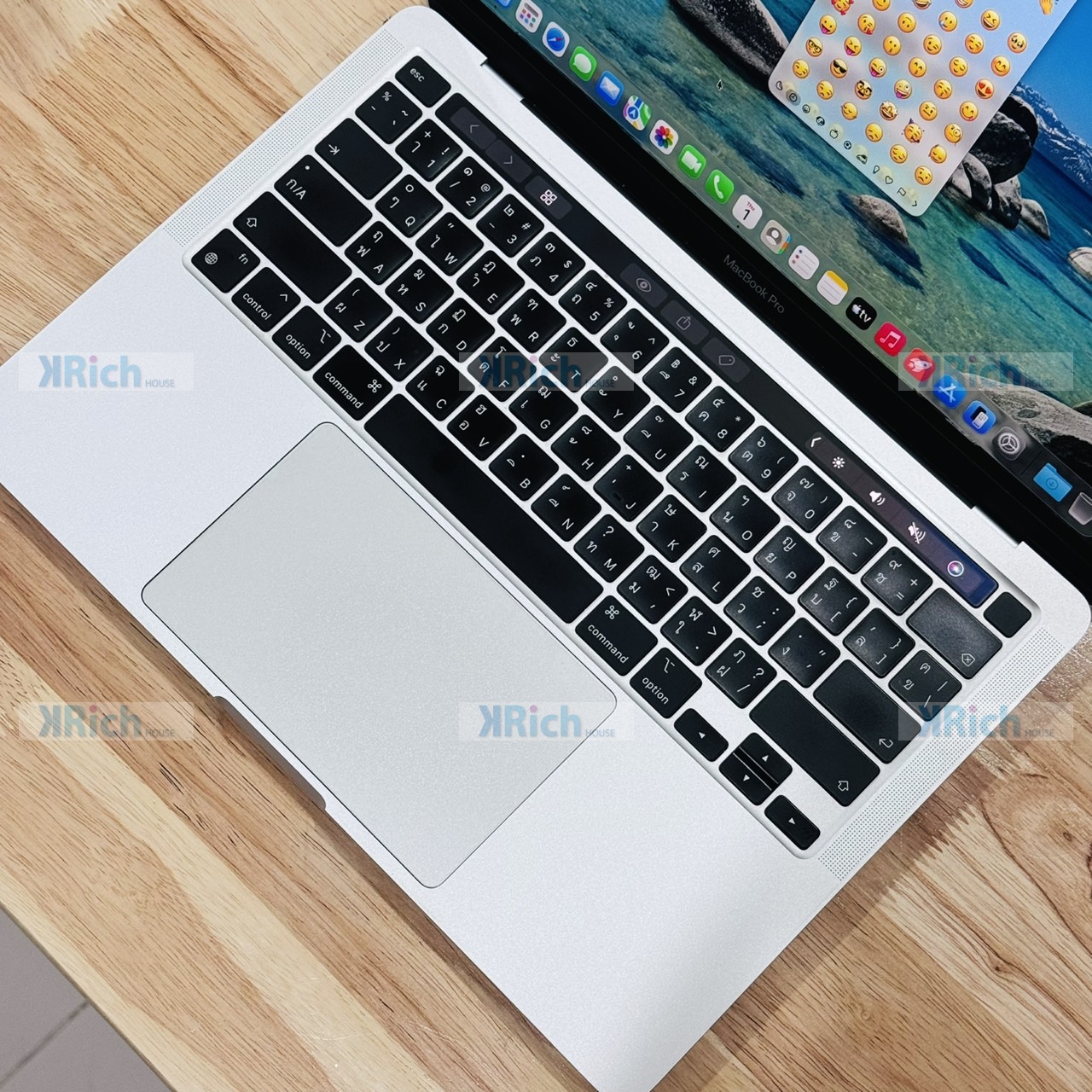 Apple MacBook Pro 13-inch (M2, 2022) 8-Core CPU 10-Core GPU 8GB 512GB Silver Used 1-Month Warranty - Image 4