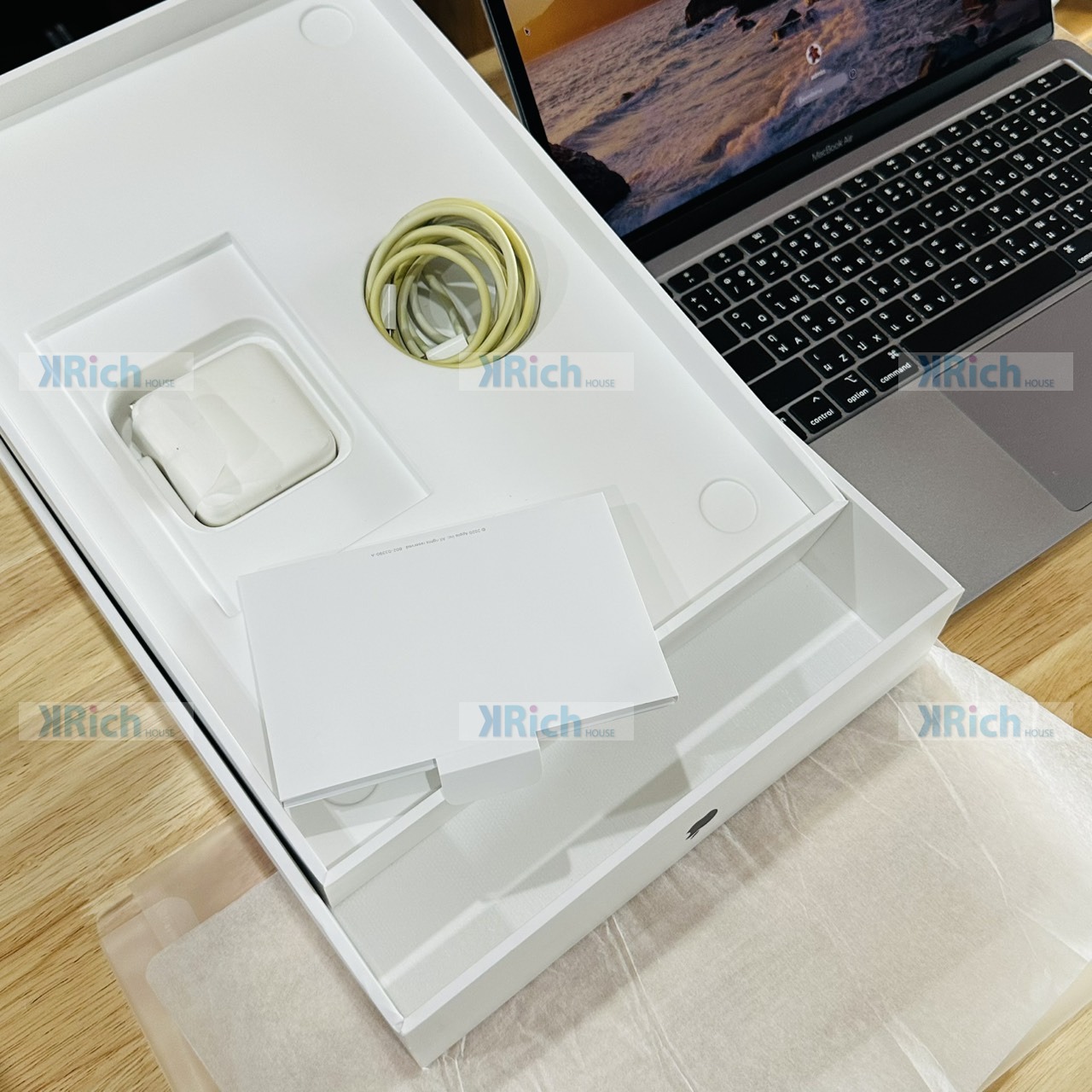 MacBook Air (M1, 2020) 8-Core CPU 7-Core GPU 8GB 256GB Space Gray Used 1-Month Store Warranty - Image 3