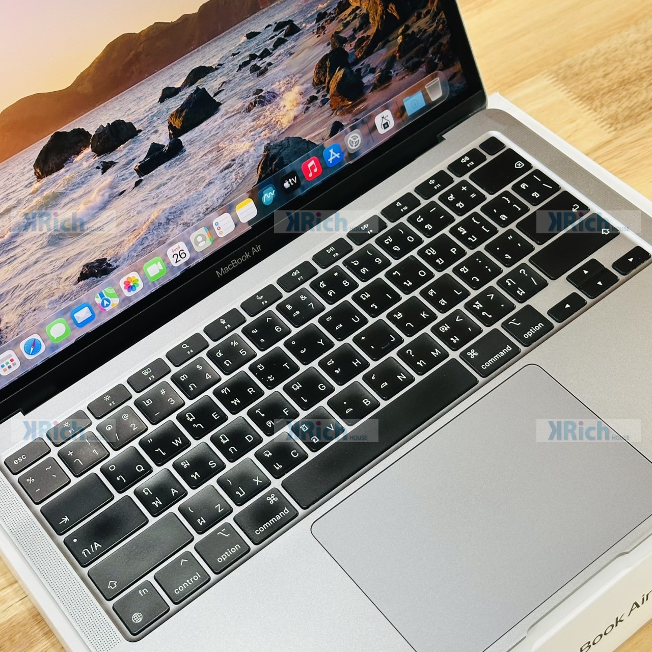 MacBook Air (M1, 2020) 8-Core CPU 7-Core GPU 8GB 256GB Space Gray Used 1-Month Store Warranty - Image 4