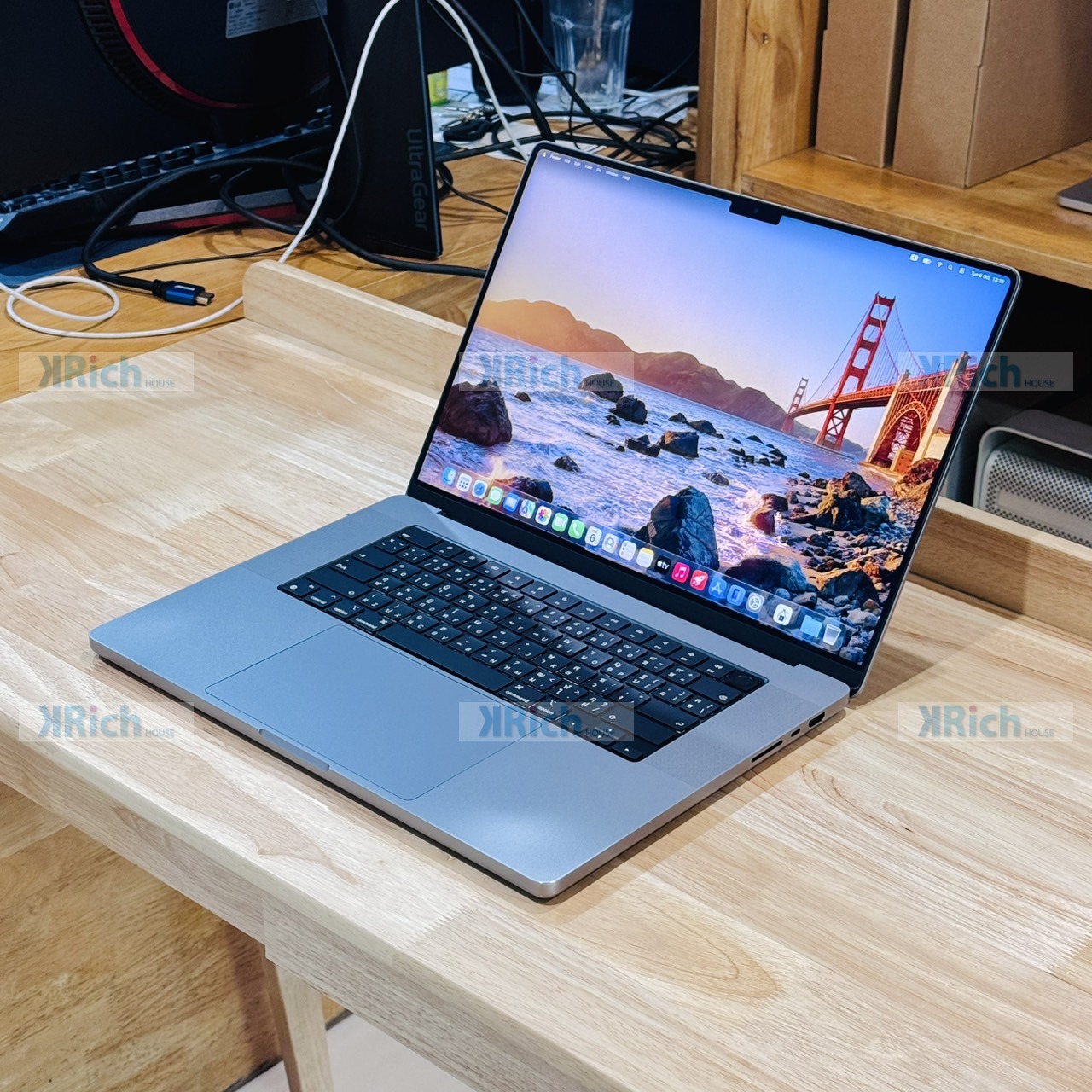 Apple MacBook Pro 16-inch (2021) M1 Max 10-Core CPU 32-Core GPU 64GB 2TB Space Gray Pre-Owned 1-Month Warranty - Image 5