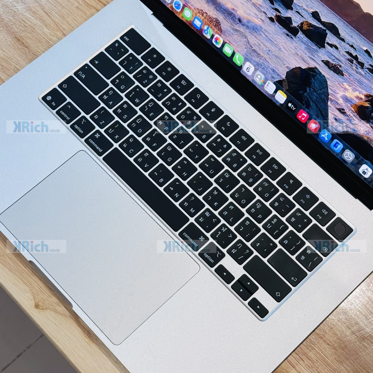 Apple MacBook Air 15-inch (M4, 2025) 10-Core CPU 10-Core GPU 16GB 256GB Silver Pre-Owned 1-Month Warranty - Image 5