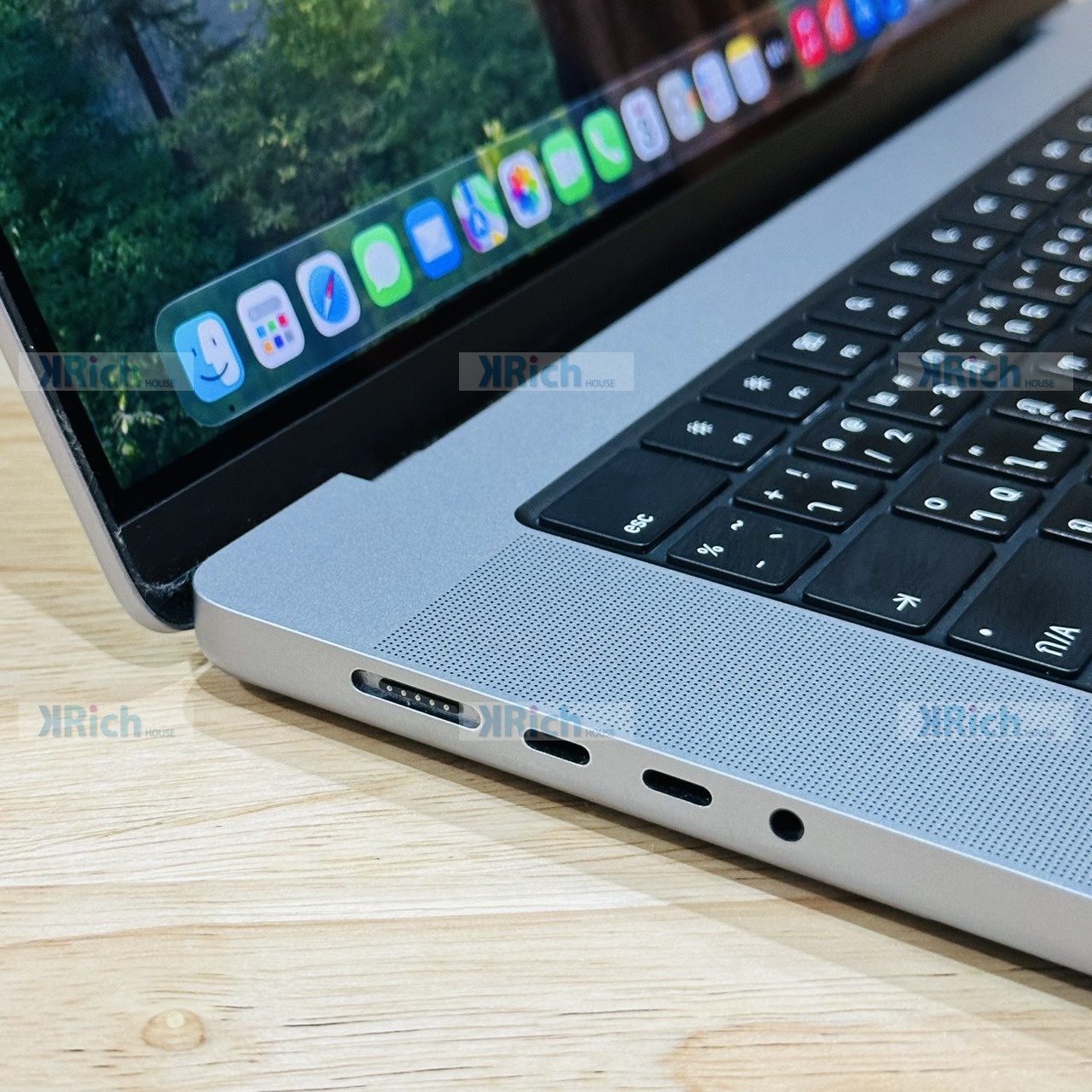 Apple MacBook Pro 16-inch (2021) M1 Max 10-Core CPU 24-Core GPU 32GB 1TB Used 1-Month Store Warranty - Image 5